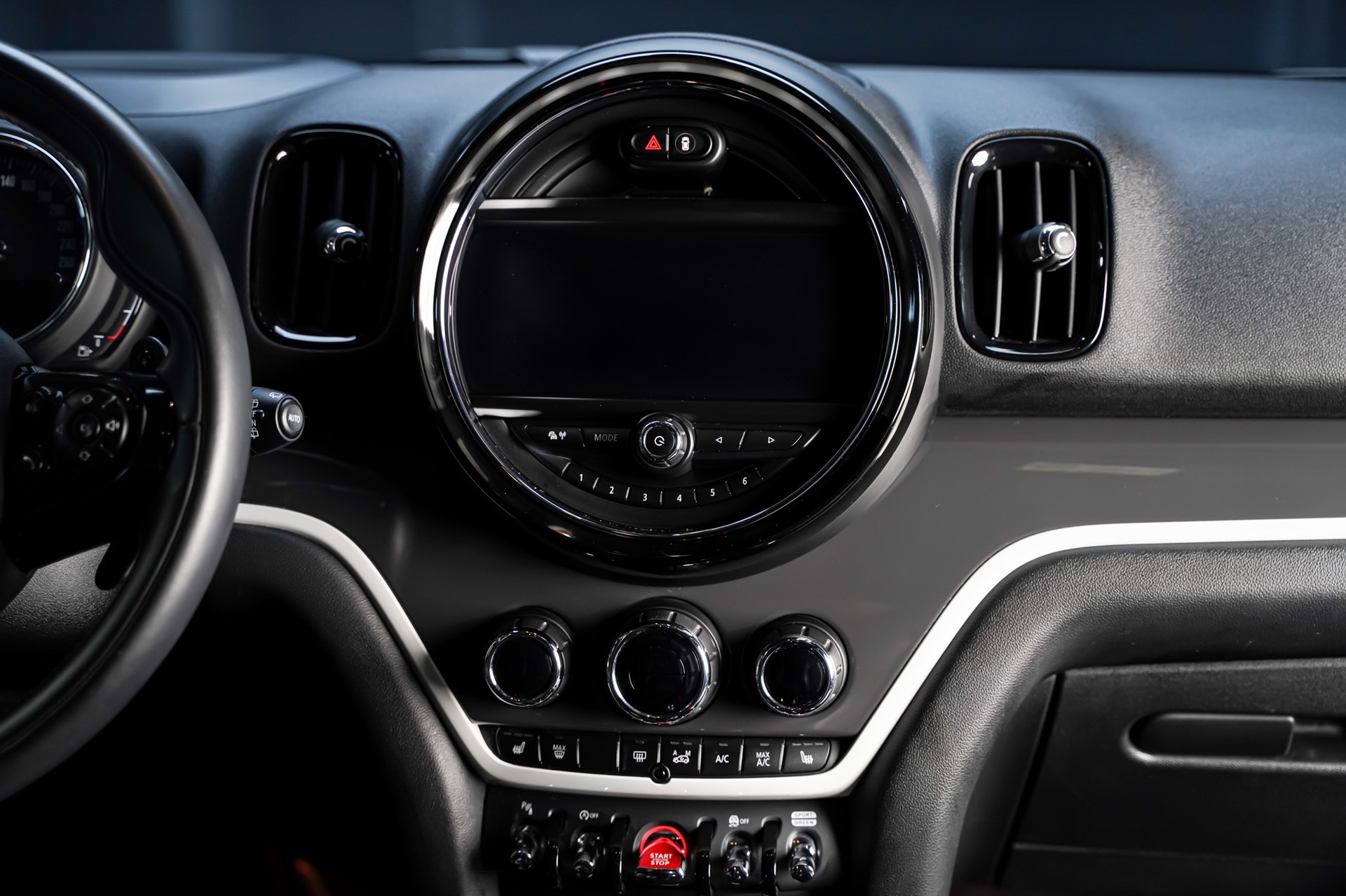 MINI Countryman Cooper SD ALL4 Steptronic-image-23