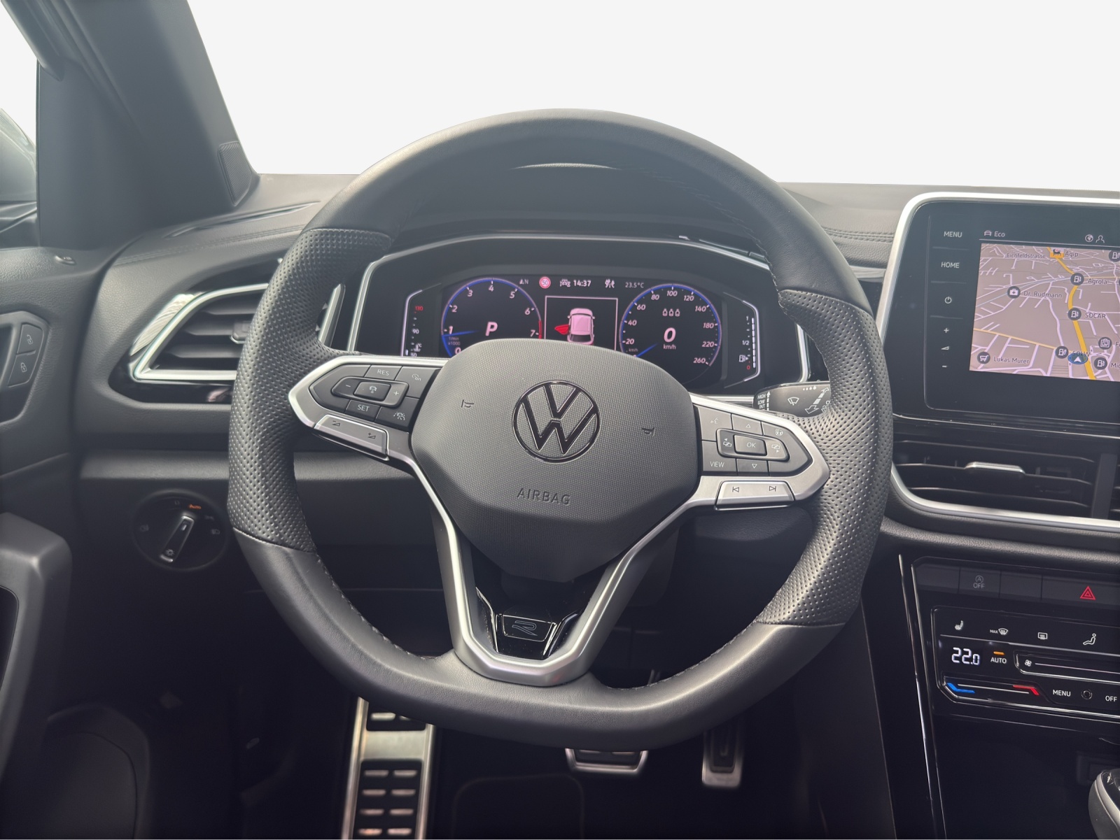 VW T-Roc 2.0 TSI R-Line DSG 4Motion-image-9
