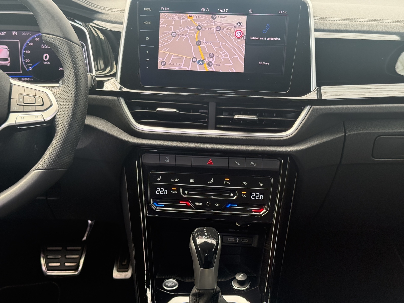 VW T-Roc 2.0 TSI R-Line DSG 4Motion-image-10