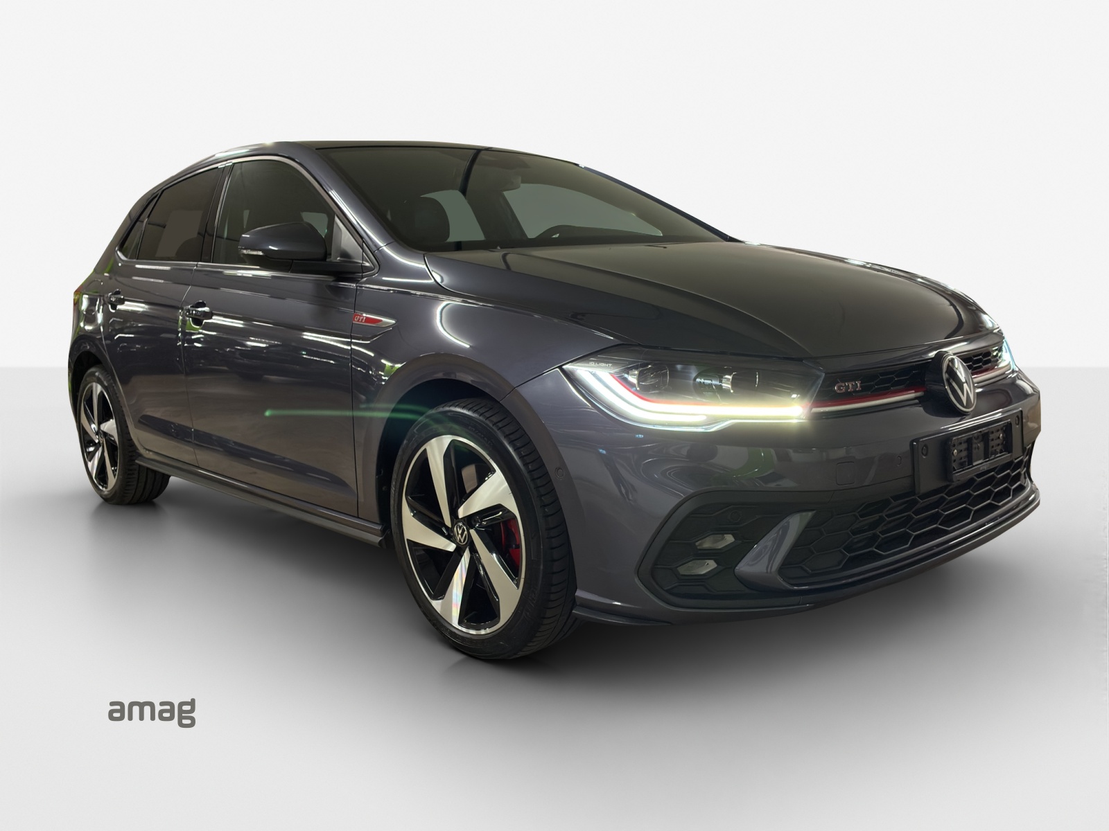 VW Polo 2.0 TSI GTI DSG-image-5