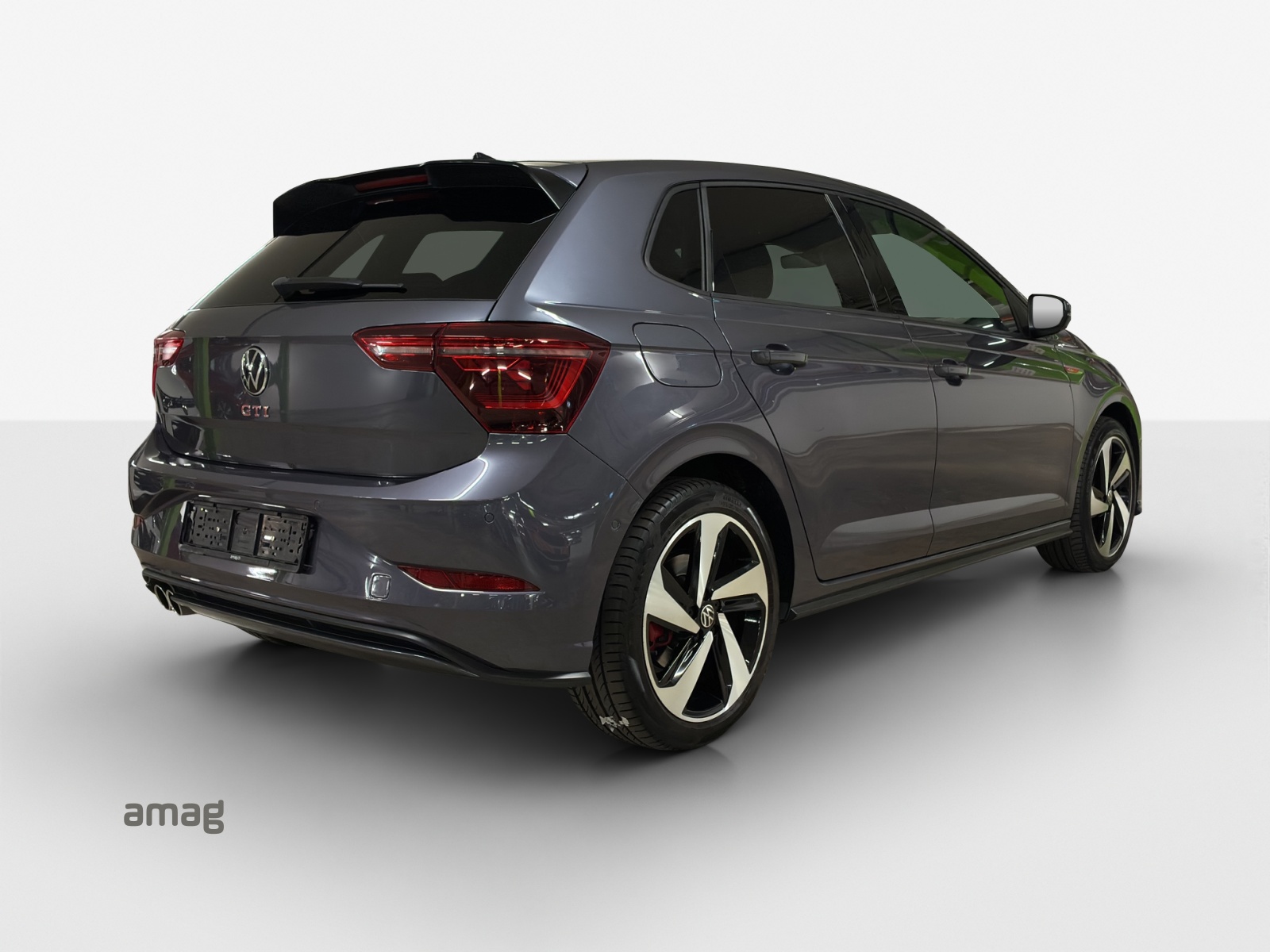 VW Polo 2.0 TSI GTI DSG-image-4