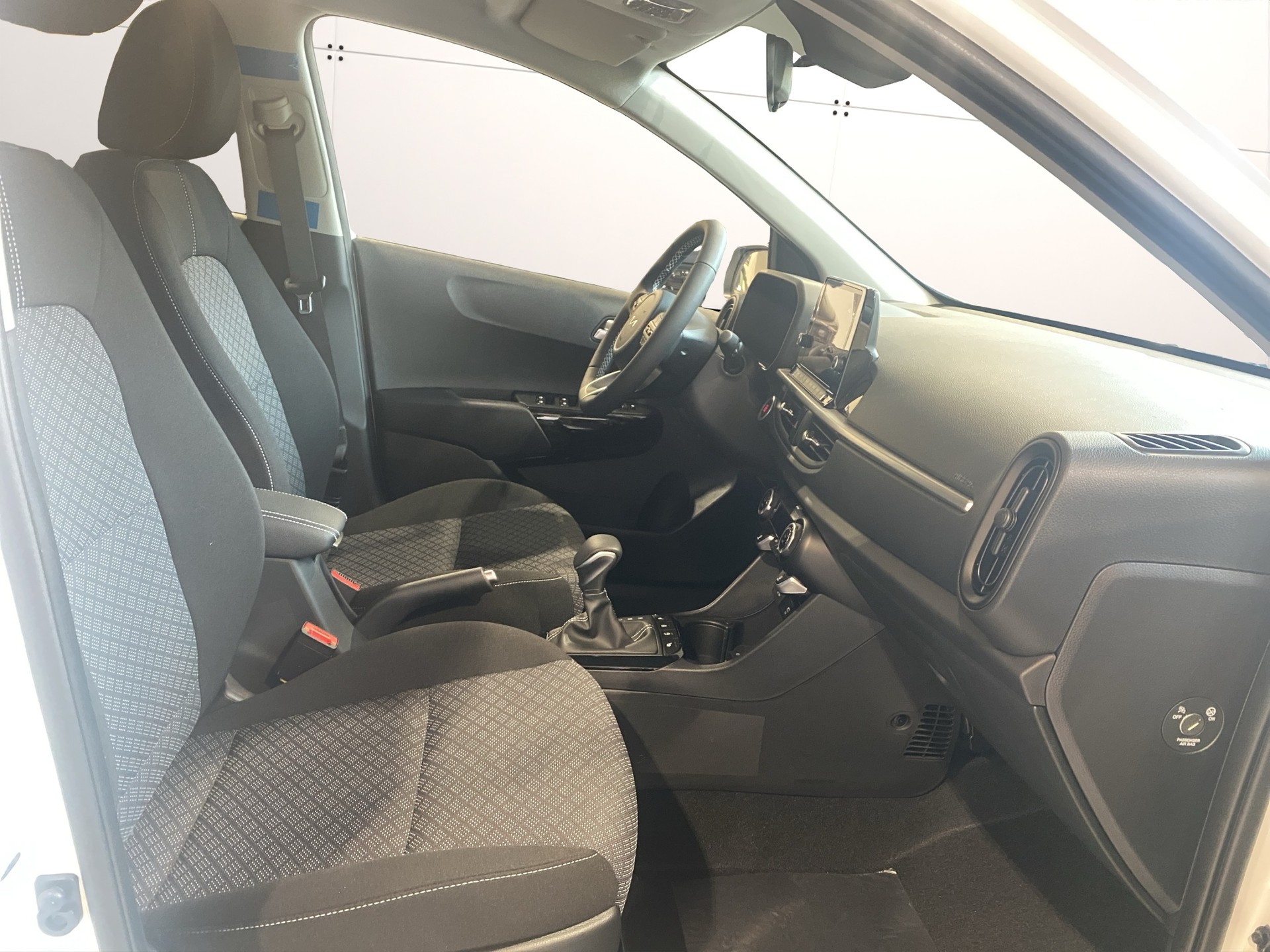 KIA Picanto 1.0 CVVT Power Automatic-image-5