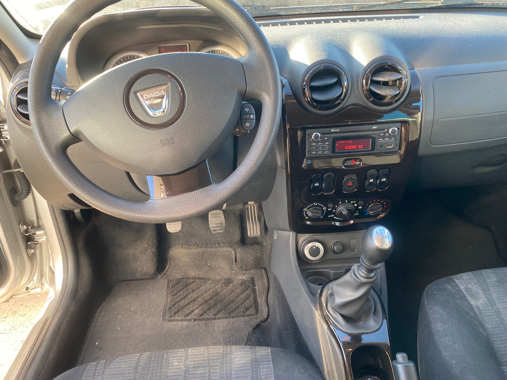DACIA Duster 1.5 dCi Ambiance 4x4-image-5