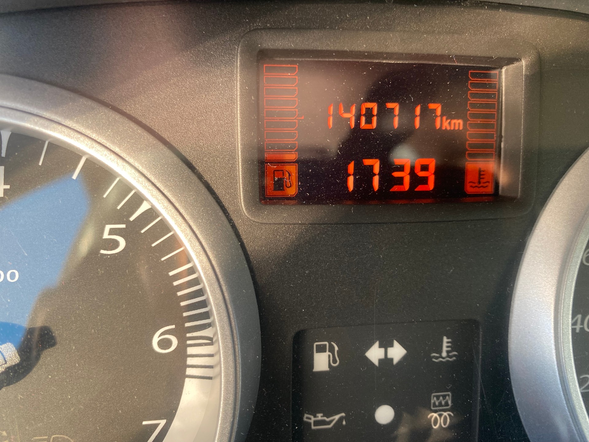 DACIA Duster 1.5 dCi Ambiance 4x4-image-6