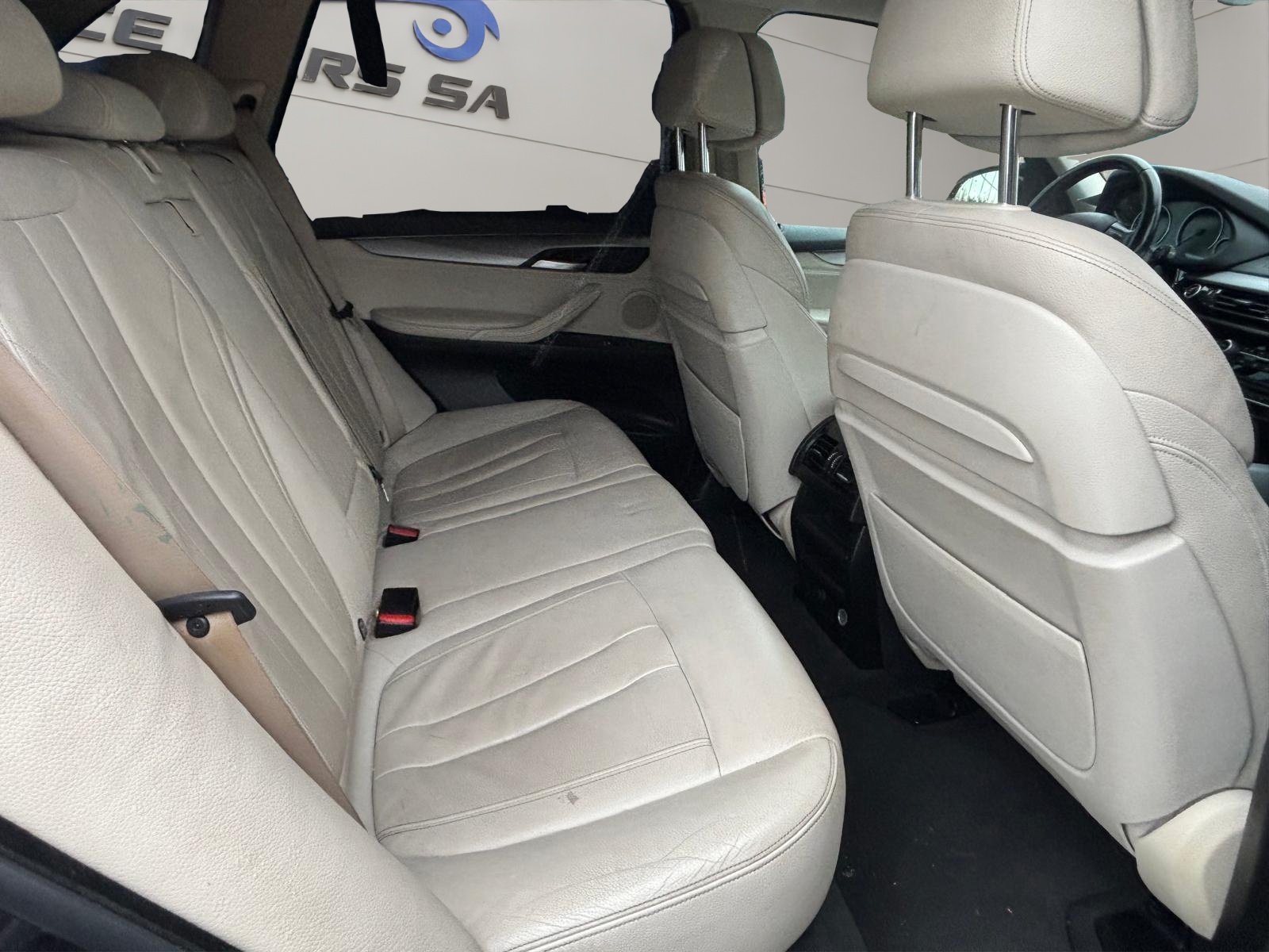 BMW X5 xDrive 40d Steptronic-image-16