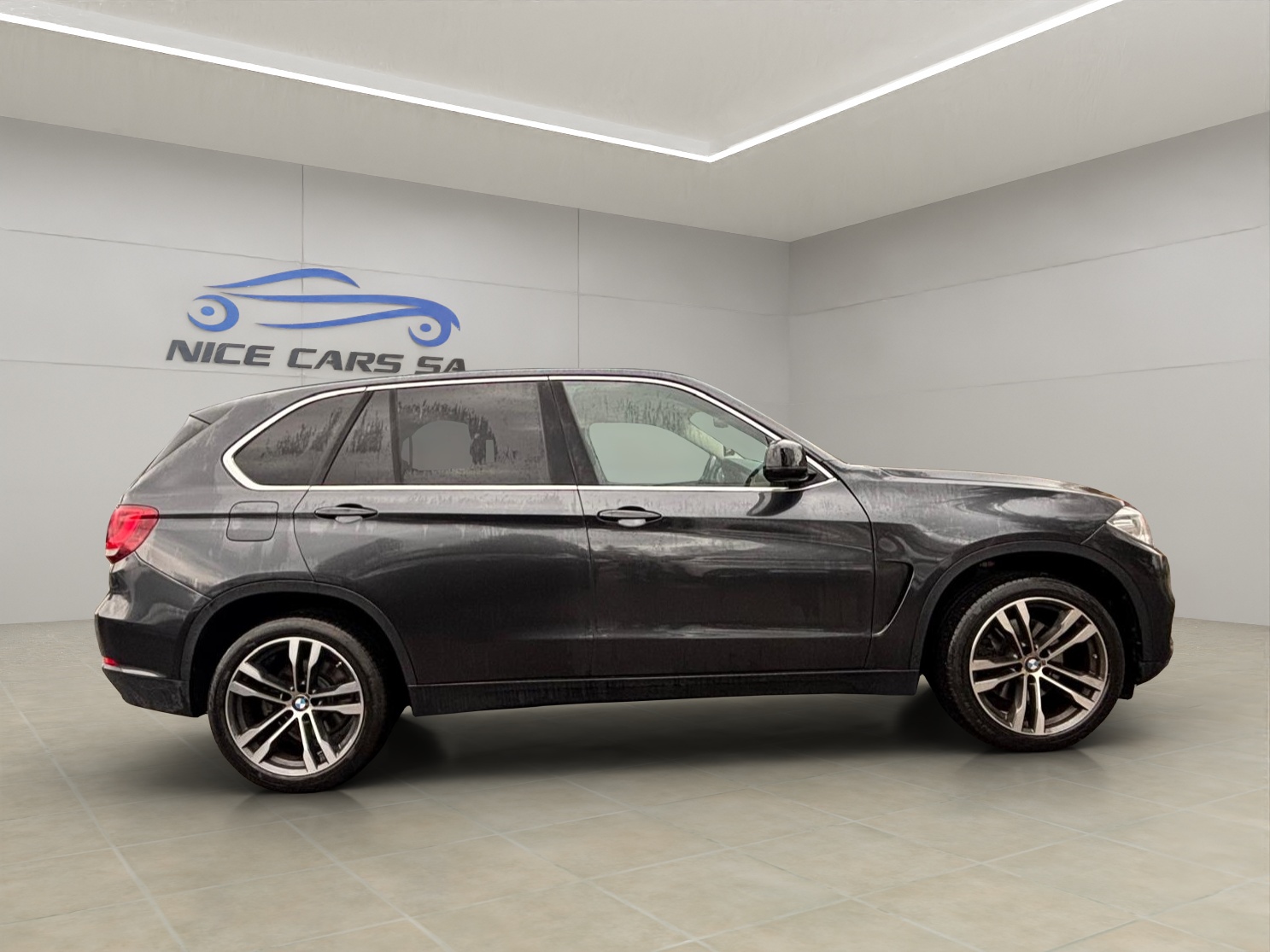 BMW X5 xDrive 40d Steptronic-image-6