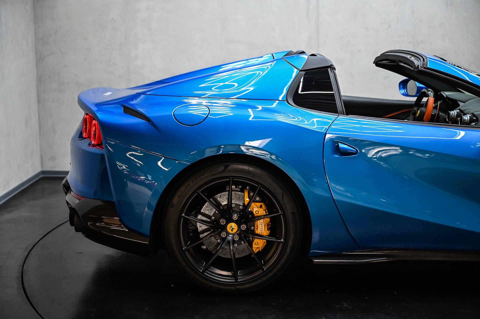 FERRARI 812 GTS 6.5-image-16