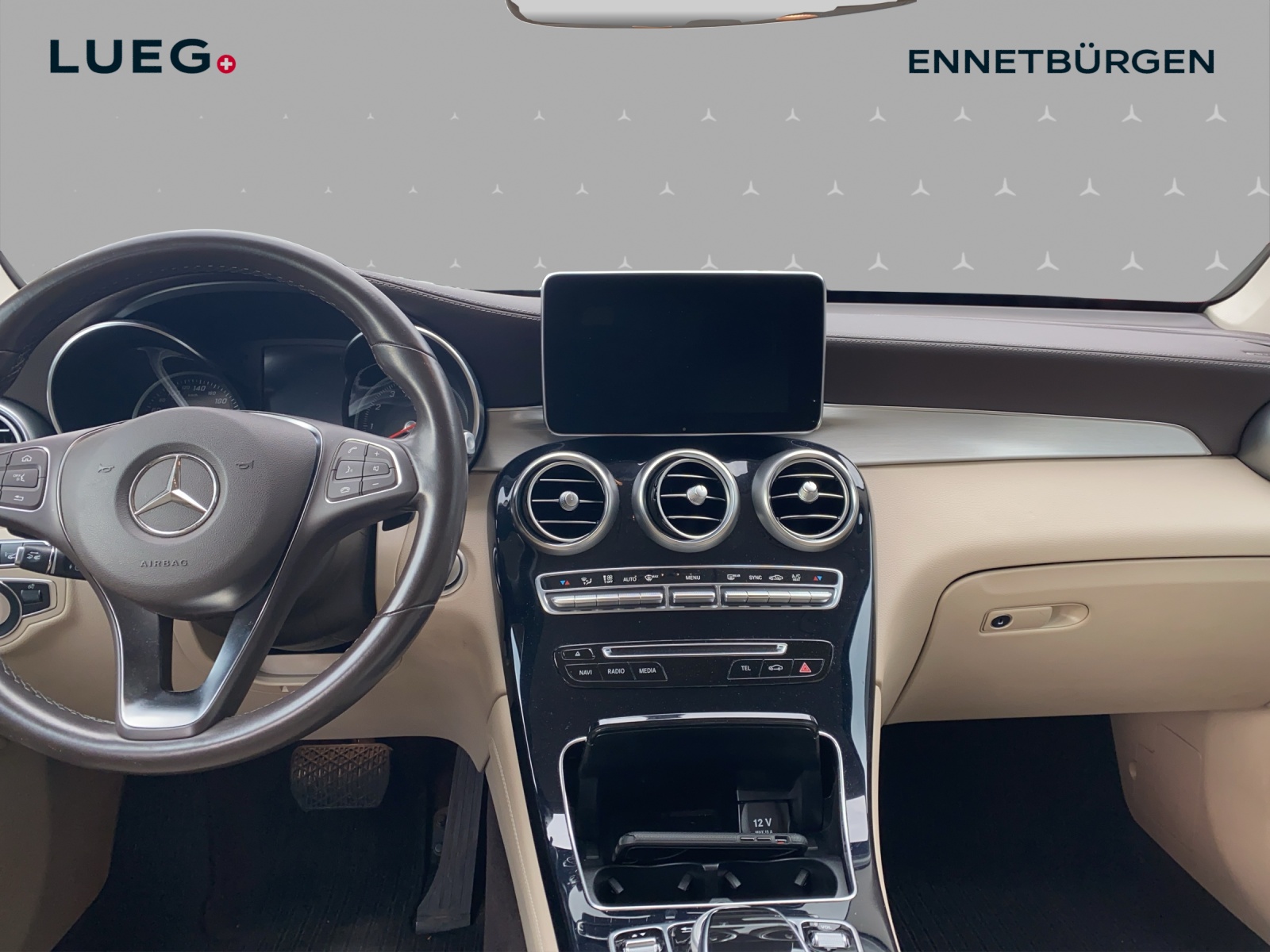 MERCEDES-BENZ GLC Coupé 250 AMG Line 4Matic 9G-Tronic-image-11