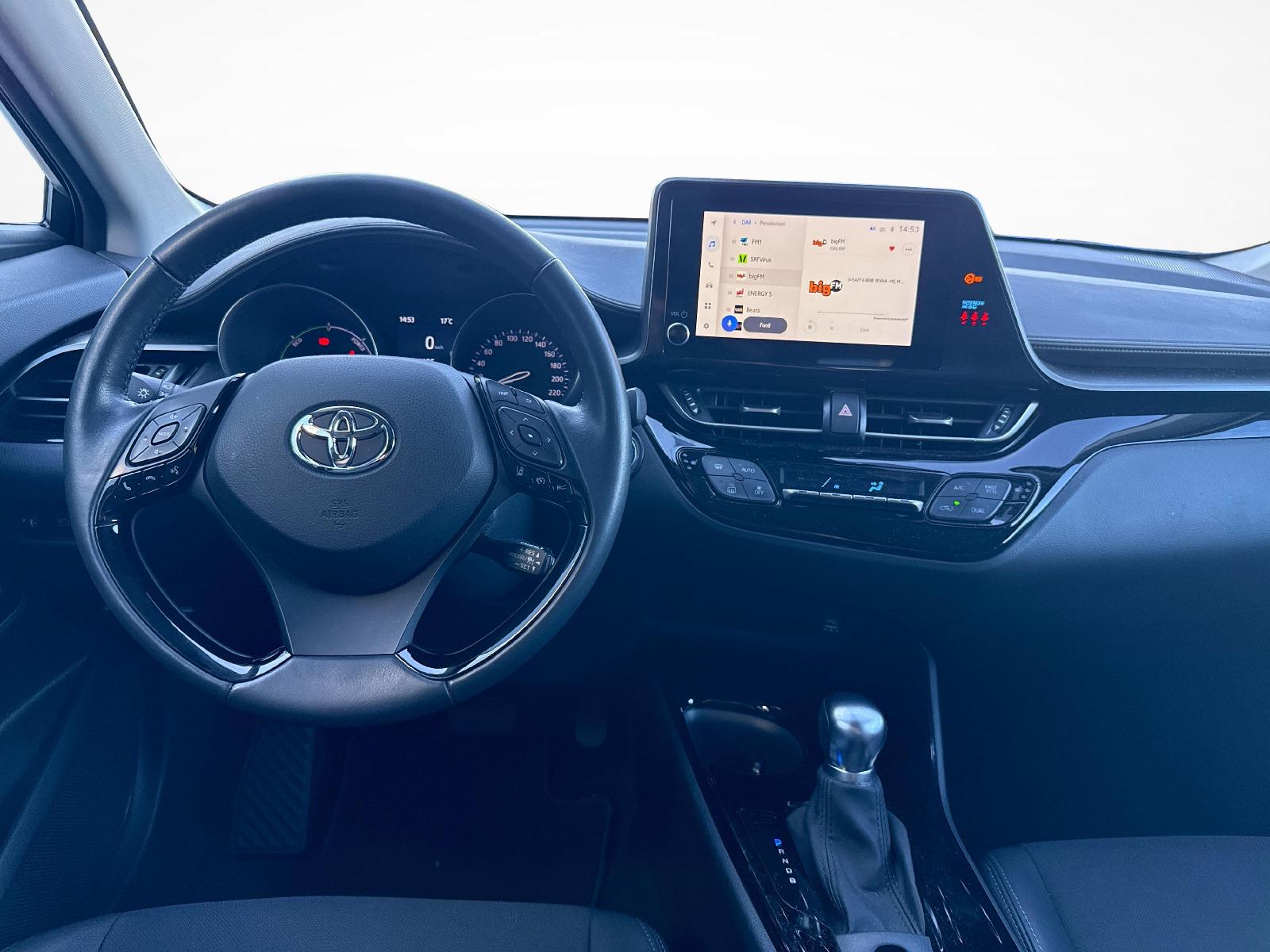 TOYOTA C-HR 1.8 VVTi HSD Trend-image-8