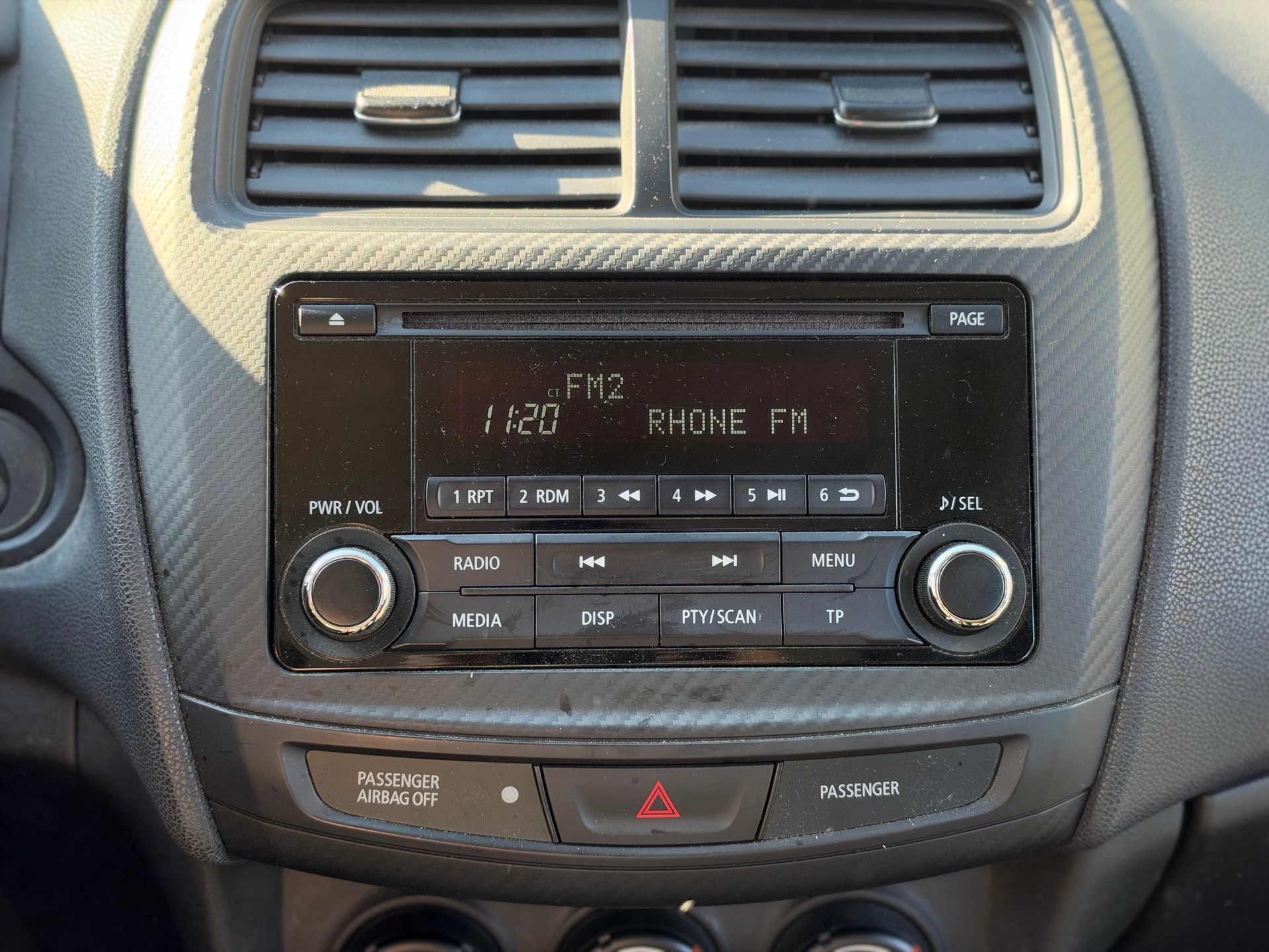 MITSUBISHI ASX 1.6 DID Style 4WD-image-12