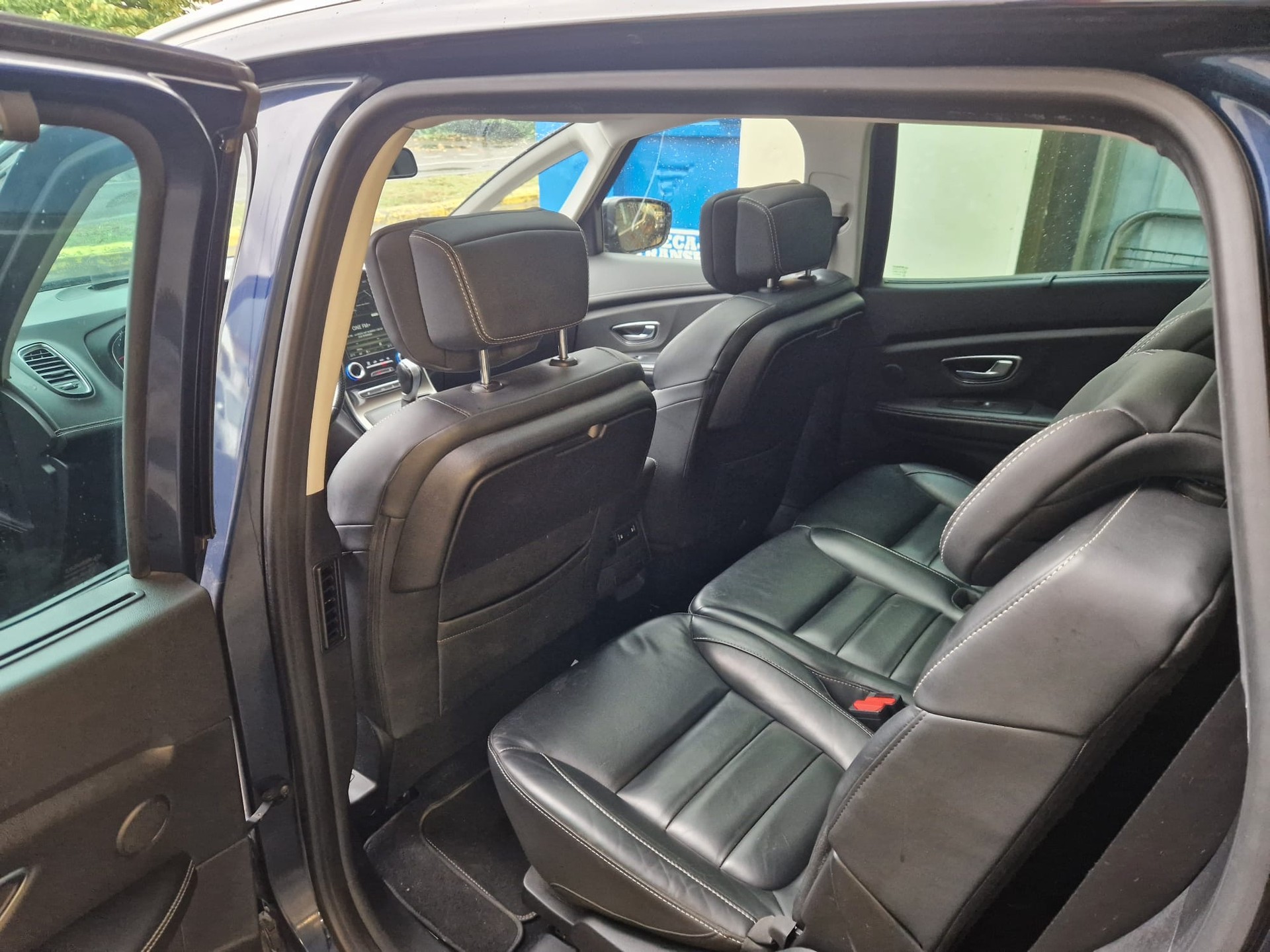 RENAULT Grand Scénic 1.5 dCi Bose EDC-image-9