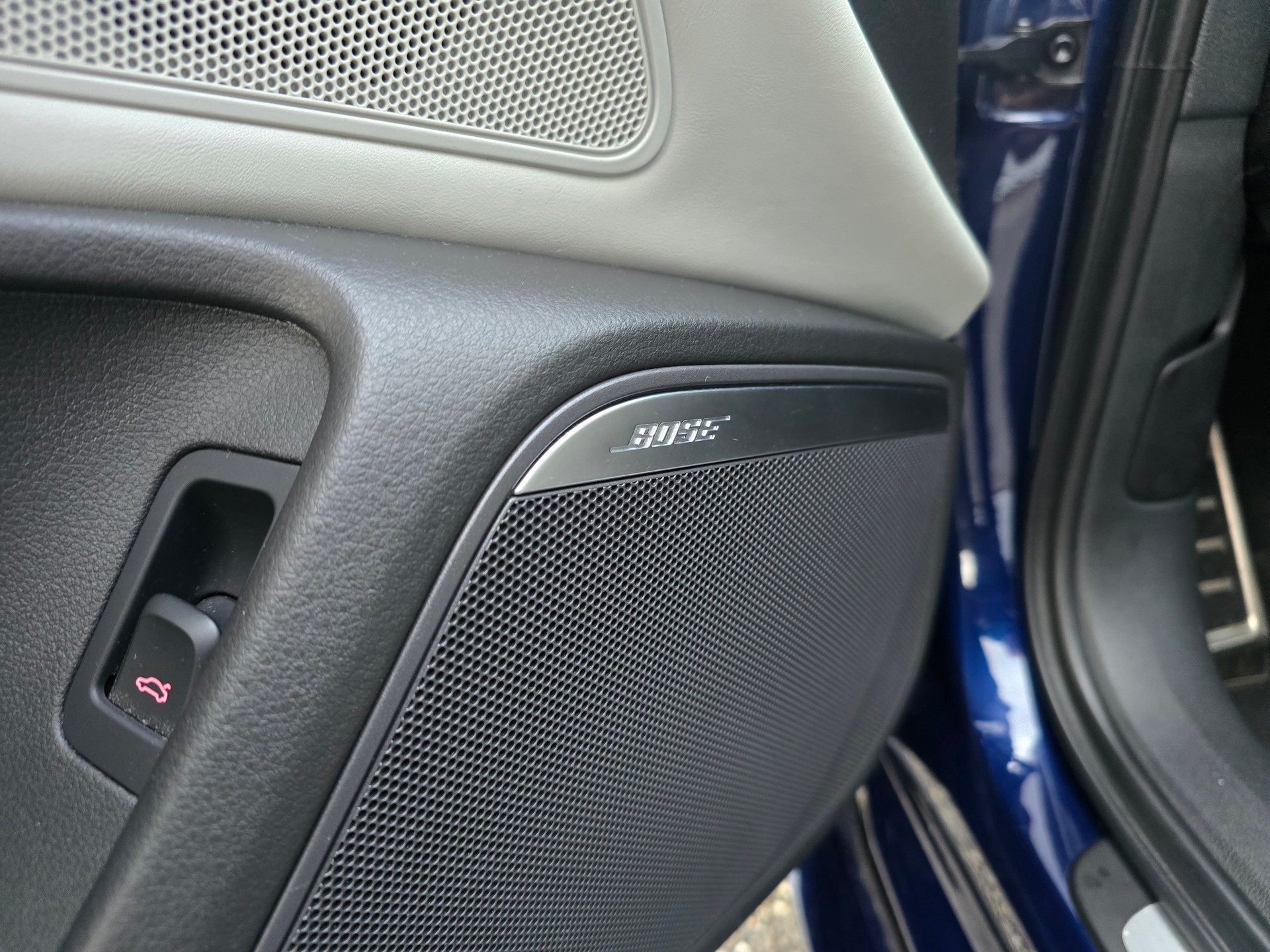 AUDI RS6 Avant 4.0 TFSI V8 quattro Tiptronic-image-13