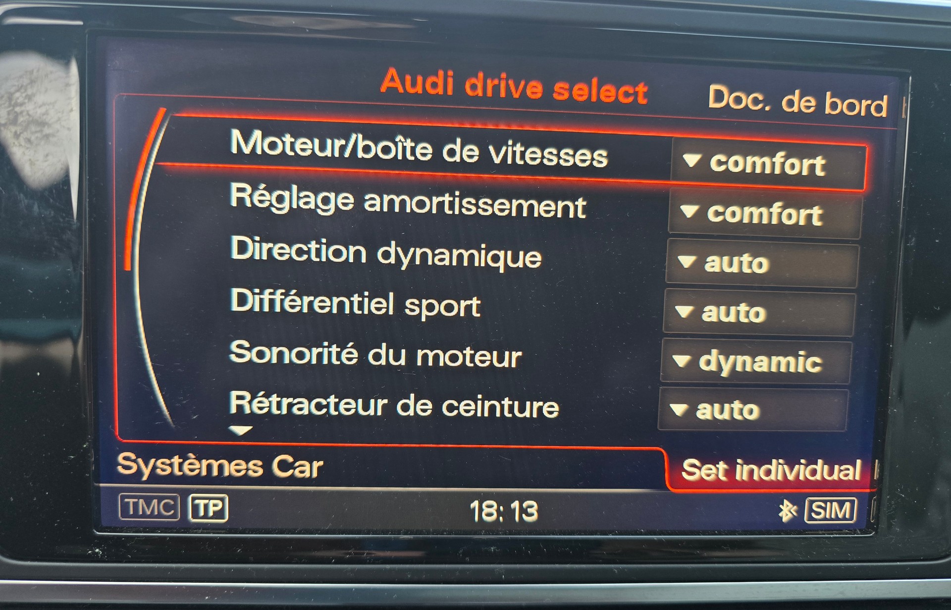 AUDI RS6 Avant 4.0 TFSI V8 quattro Tiptronic-image-14