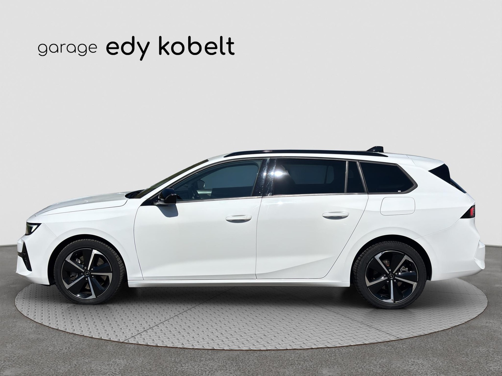 OPEL Astra Sports Tourer 1.6 T PHEV 180 GS-image-1