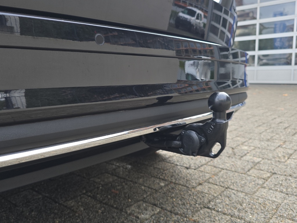 SKODA Karoq 2.0 TSI SportLine 4x4 DSG-image-17