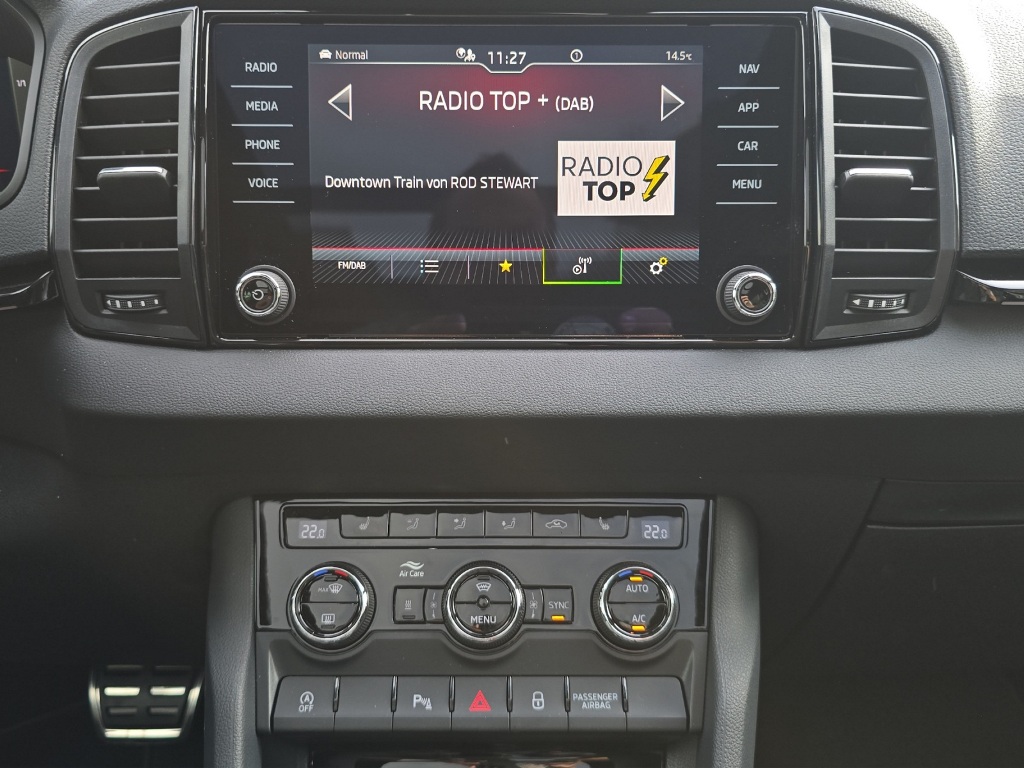 SKODA Karoq 2.0 TSI SportLine 4x4 DSG-image-15