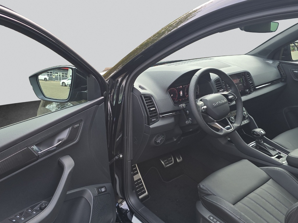SKODA Karoq 2.0 TSI SportLine 4x4 DSG-image-23