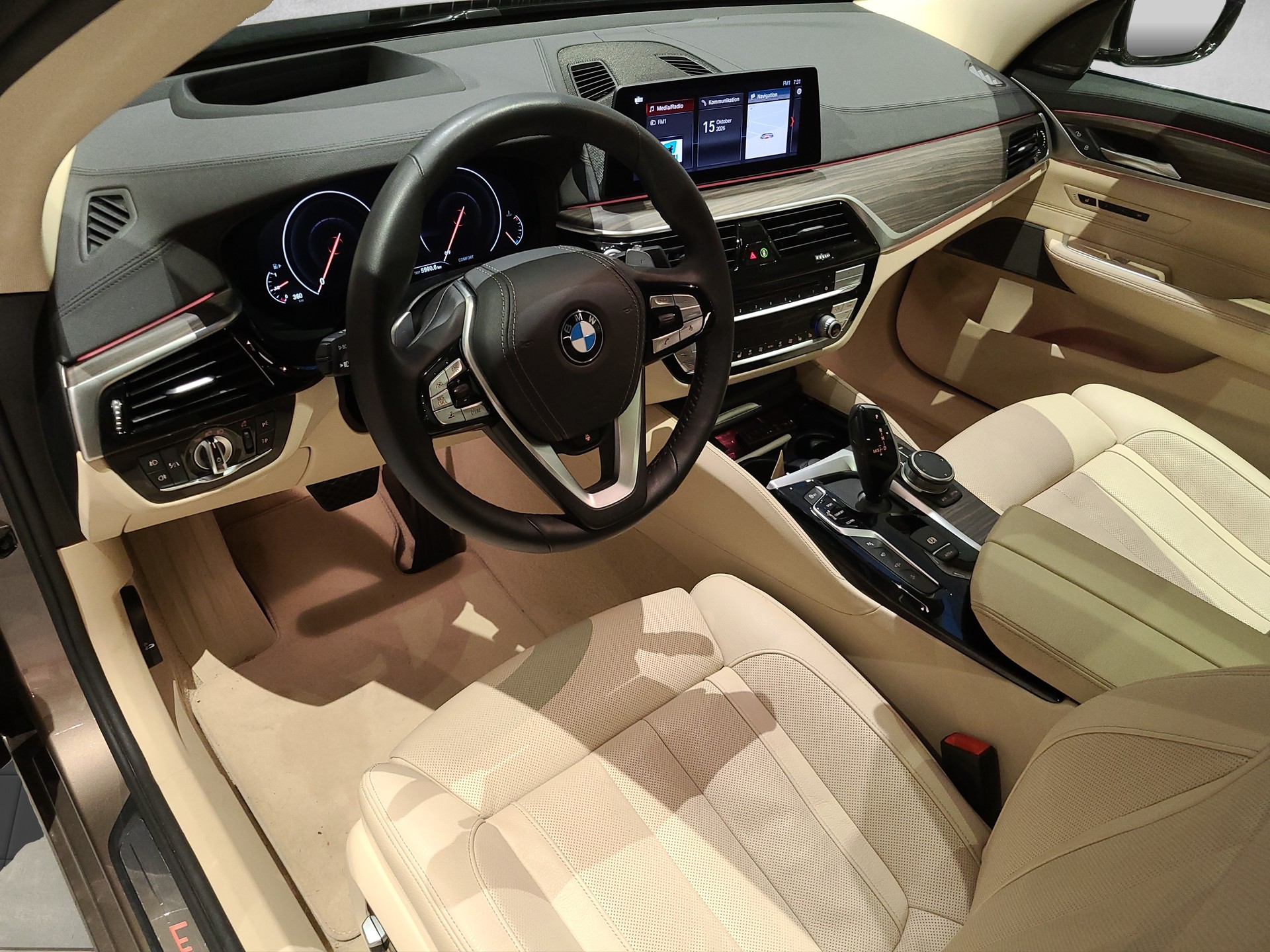 BMW 640i xDrive 6er Reihe G32 Gran Turismo-image-9