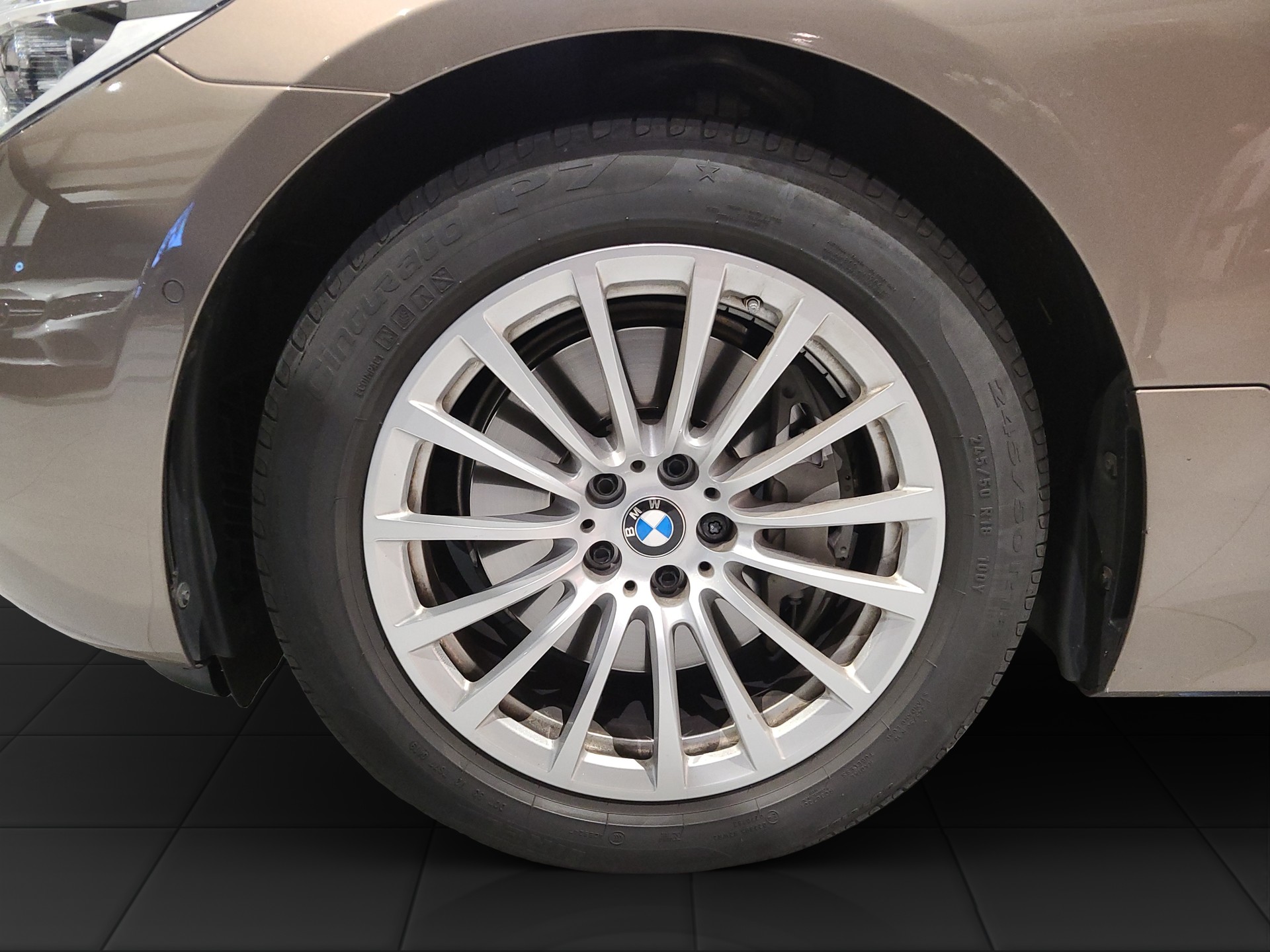 BMW 640i xDrive 6er Reihe G32 Gran Turismo-image-6