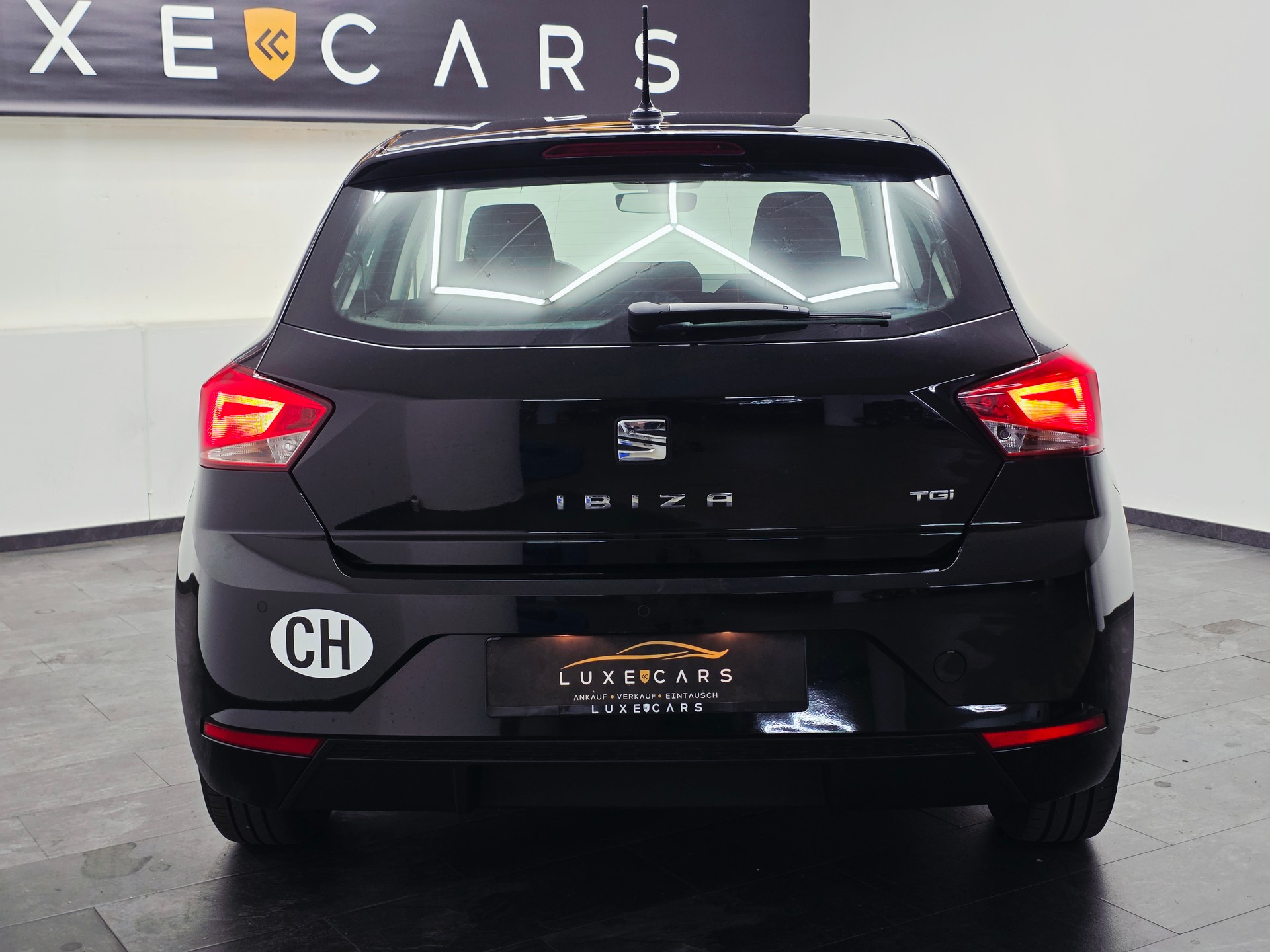 SEAT Ibiza FACELIFT 1.0 TGI STYLE*FRISCH MFK UND SERVICE*8 FACH*100KM FÜR NUR 8.- CHF FAHREN*-image-7