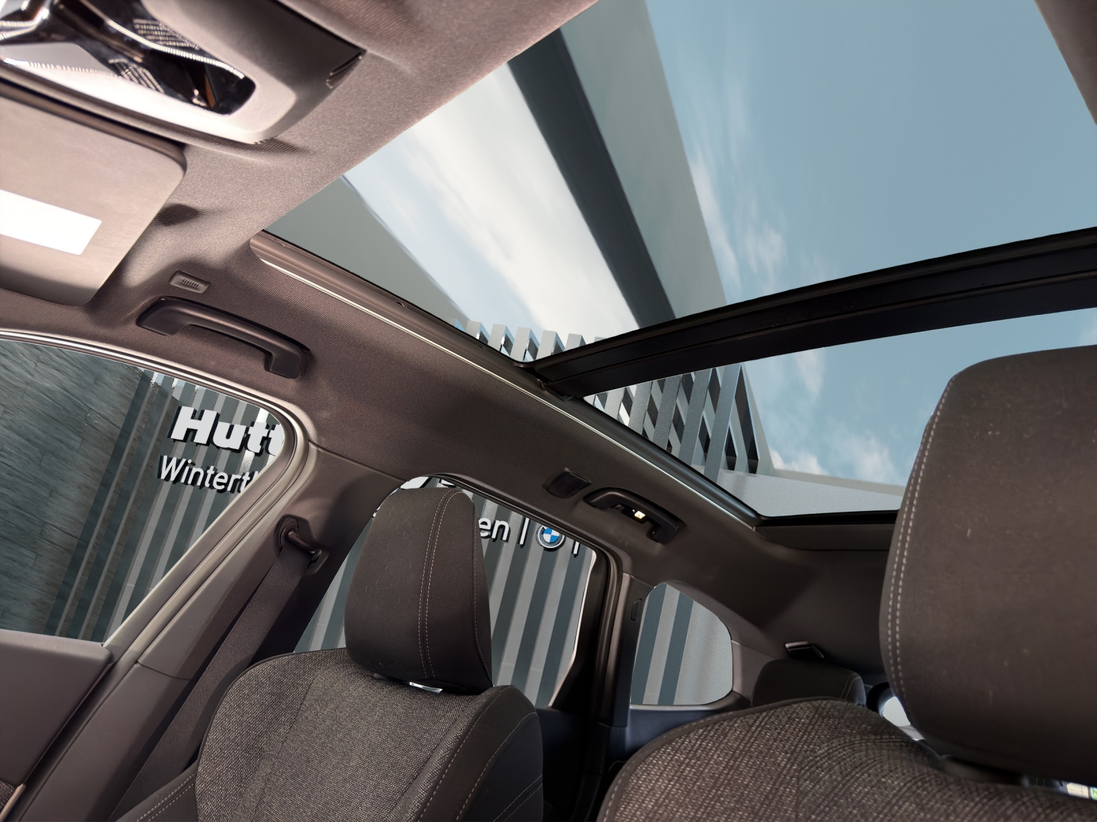BMW X1 20d xDrive Panorama-Glasdach-image-19