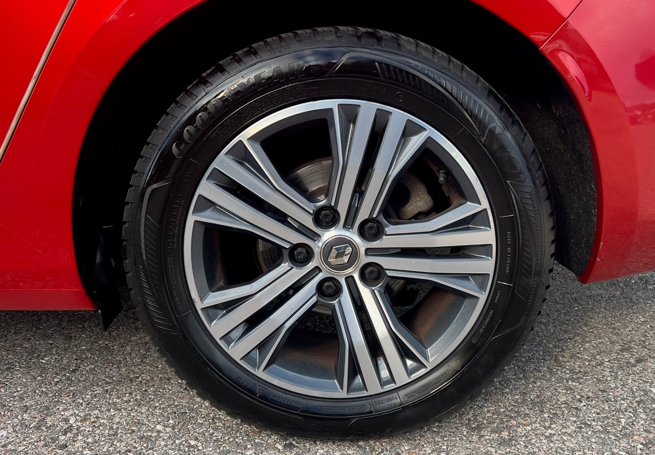 RENAULT Mégane Grandtour 1.5 dCi Business EDC-image-14