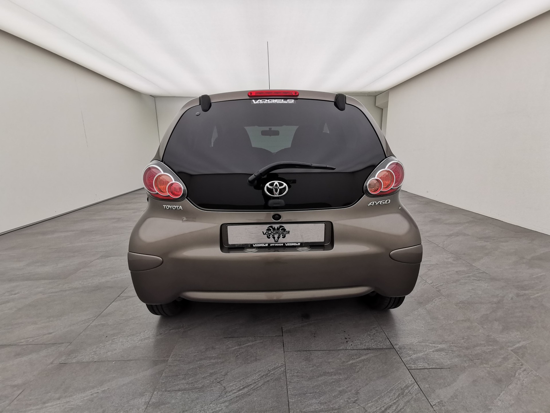 TOYOTA Aygo 1.0 VVT-i Luna-image-5