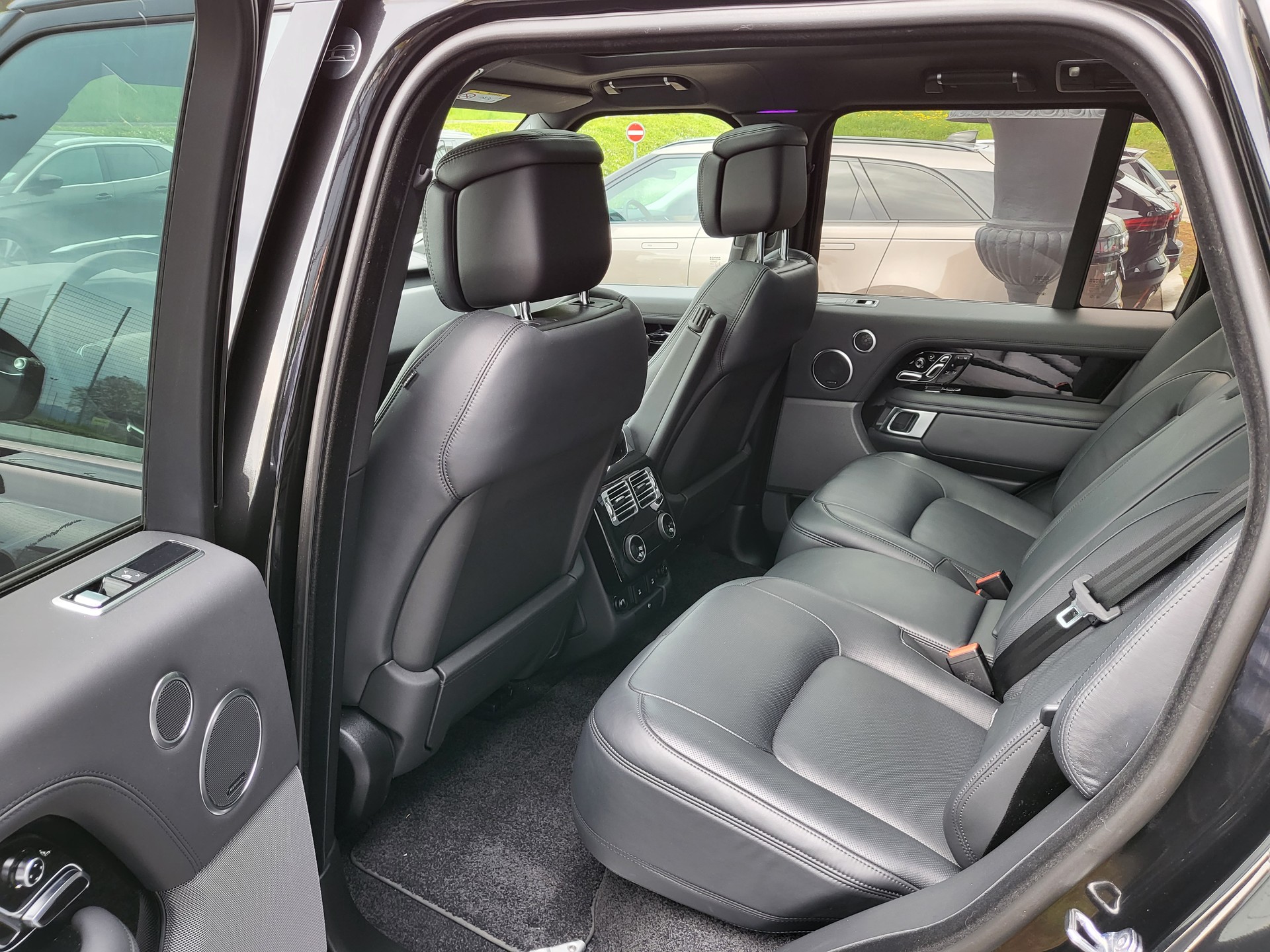 LAND ROVER Range Rover 5.0 V8 S/C AB Automatic-image-5