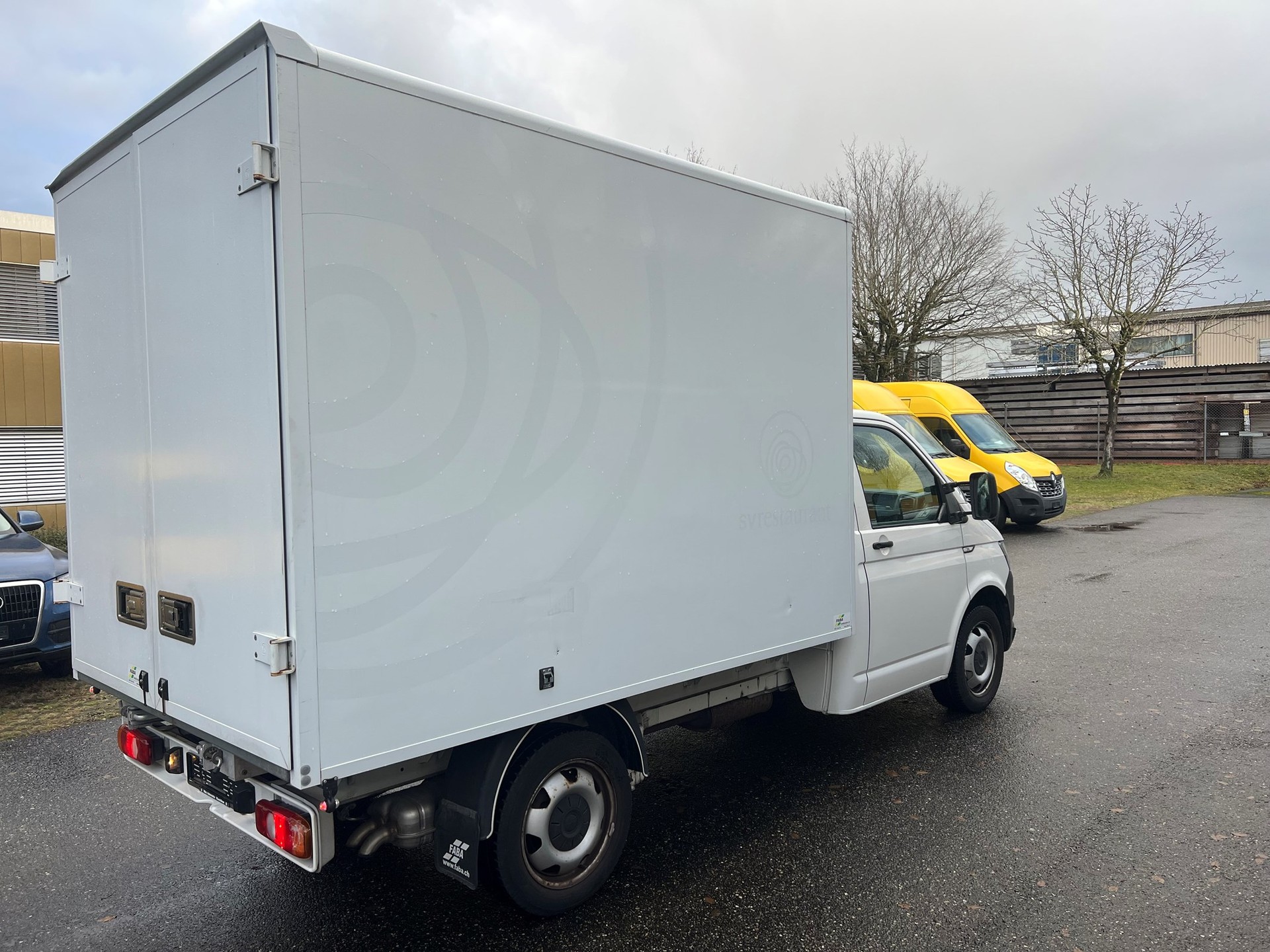 VW T6 Transporter 2.0 TSI-image-2