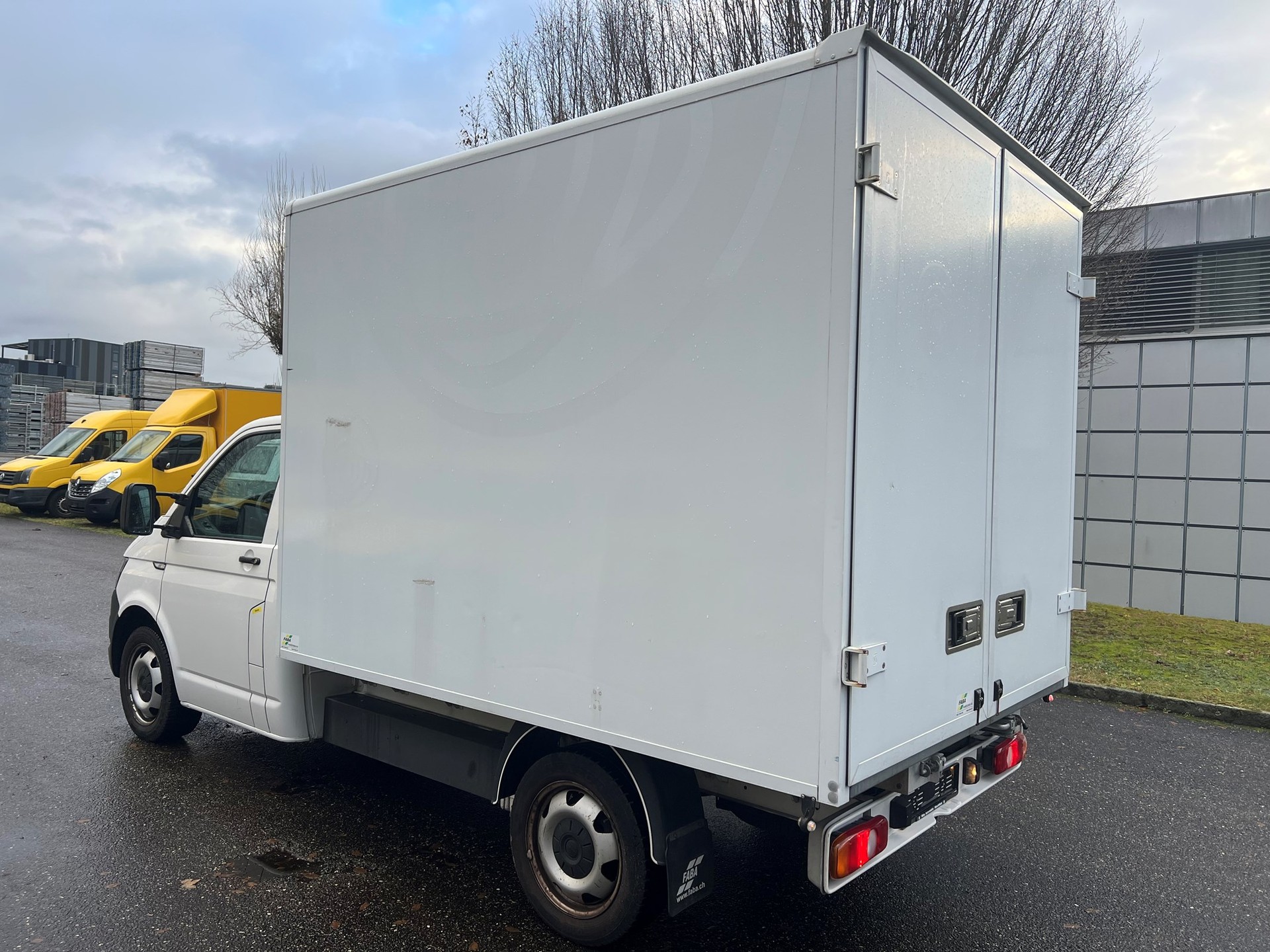 VW T6 Transporter 2.0 TSI-image-3