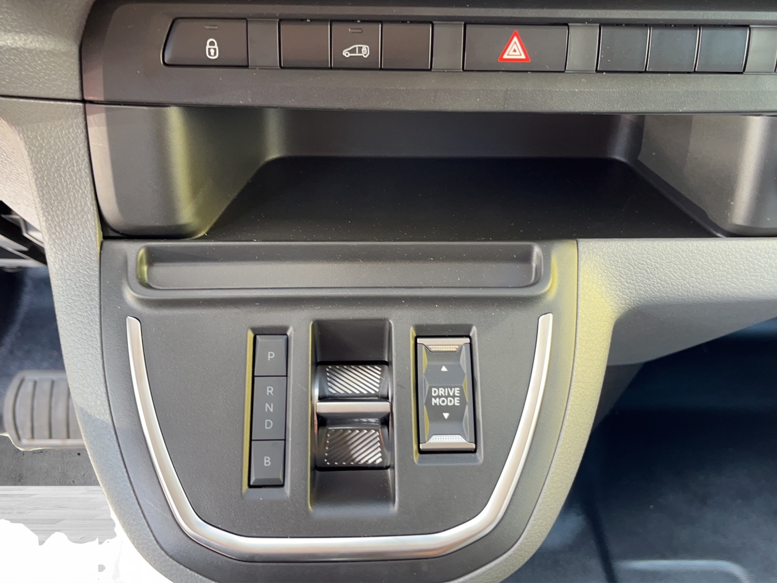 FIAT E-Scudo Kaw. L2 50 kWh Lounge 100% WIR-image-11