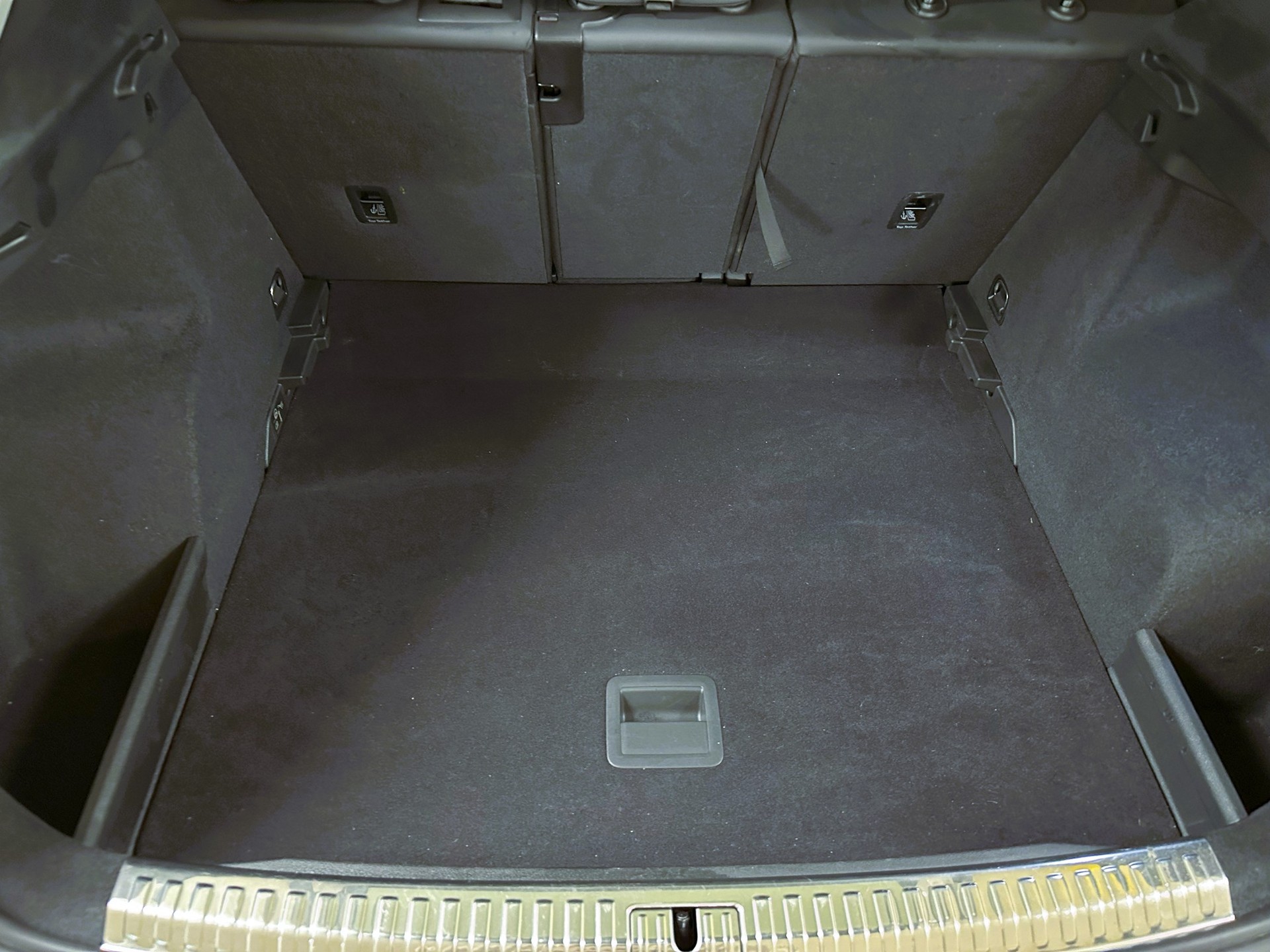 AUDI Q3 40 TFSI S line quattro S-tronic-image-14