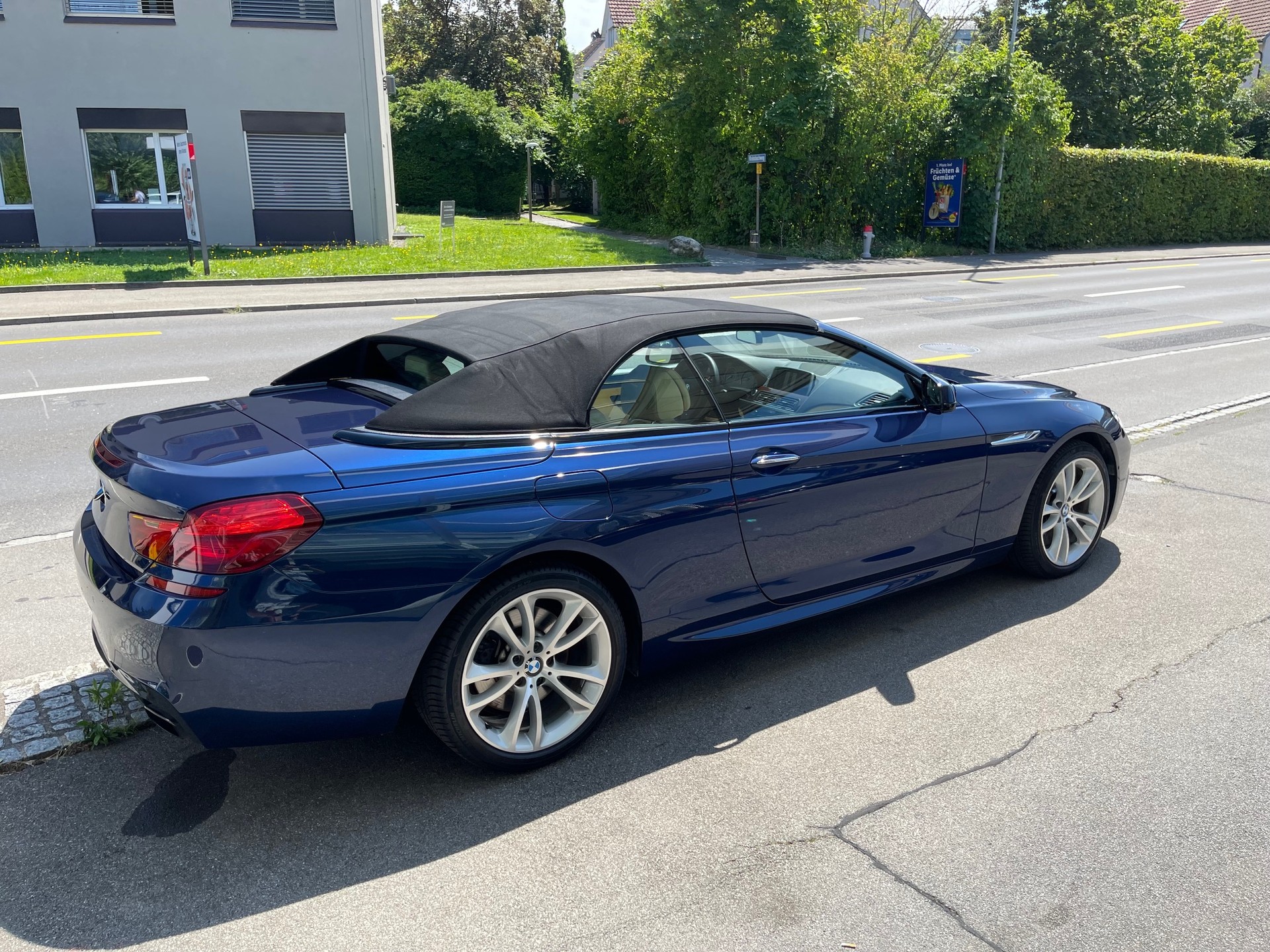 BMW 650i Cabrio xDrive-image-19