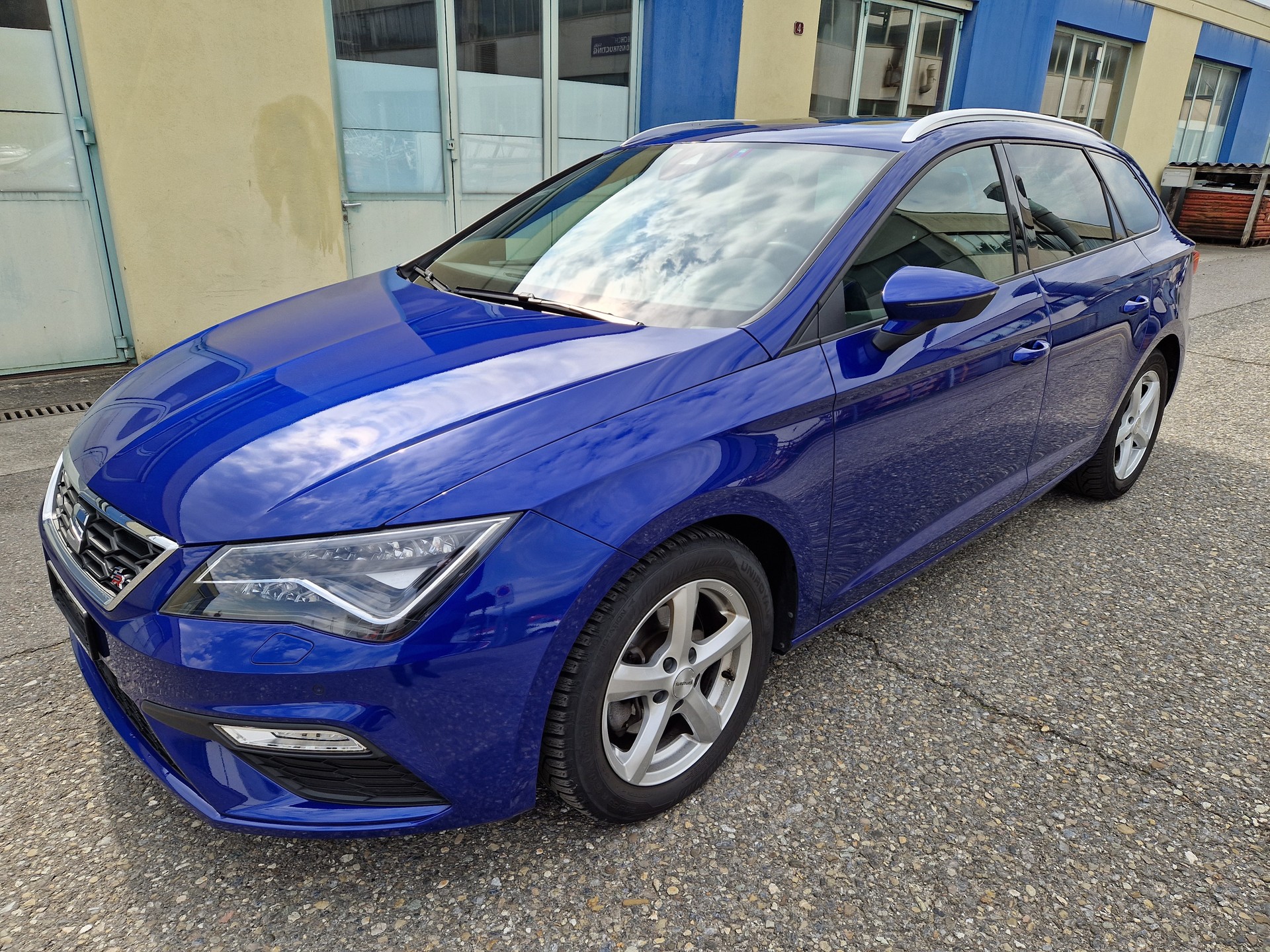 SEAT Leon ST 2.0 TDI SWISS FR DSG-image-10