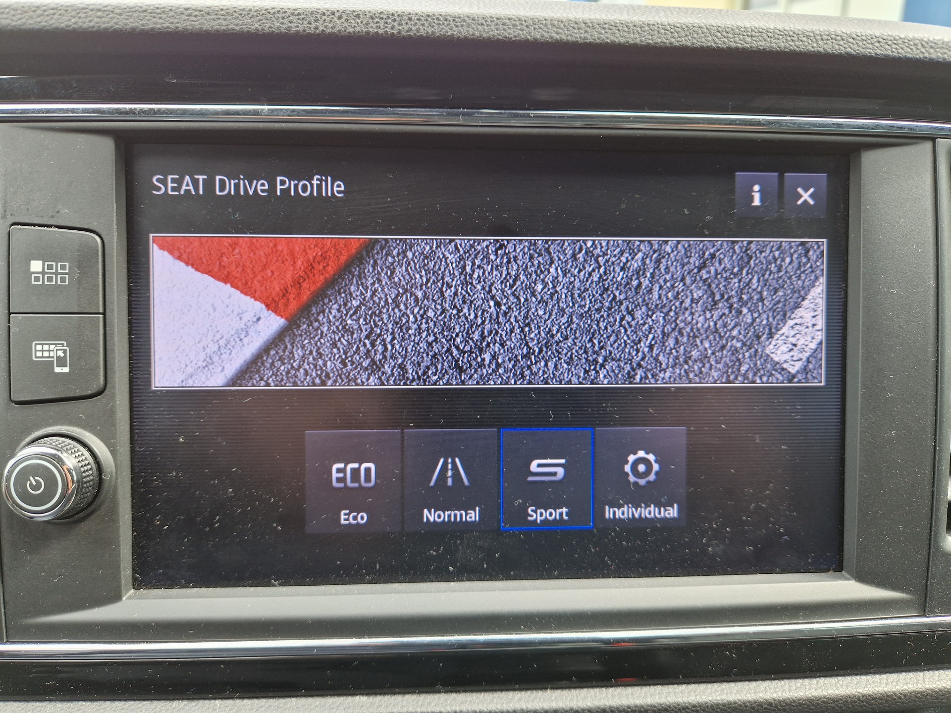 SEAT Leon ST 2.0 TDI SWISS FR DSG-image-6