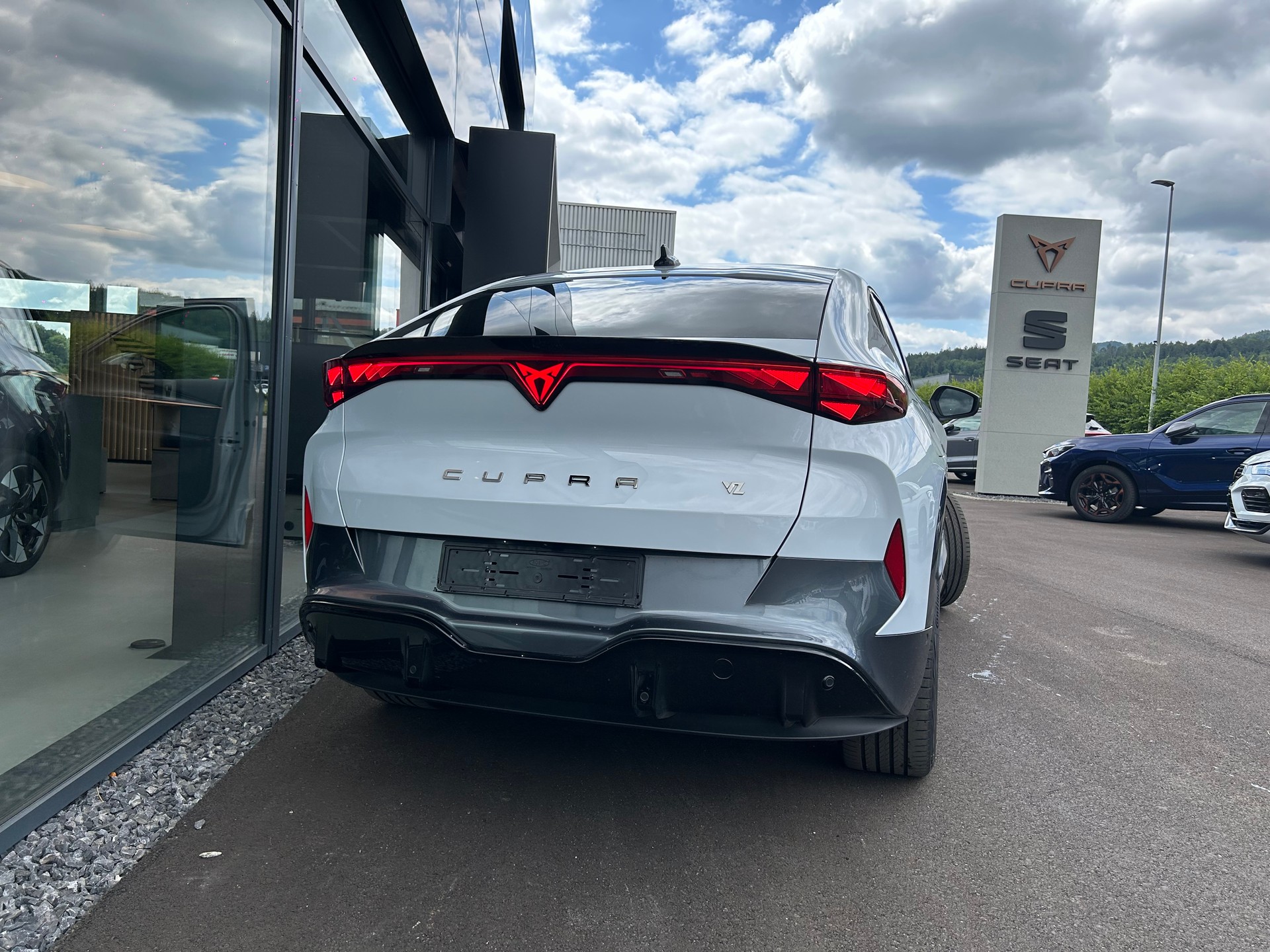 CUPRA TAVASCAN-image-3