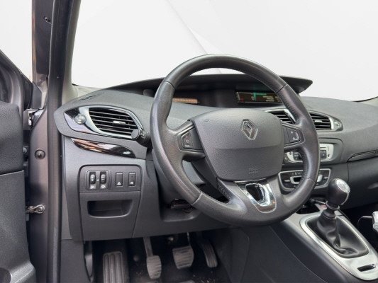RENAULT Scénic 1.5 dCi Dynamique-image-11