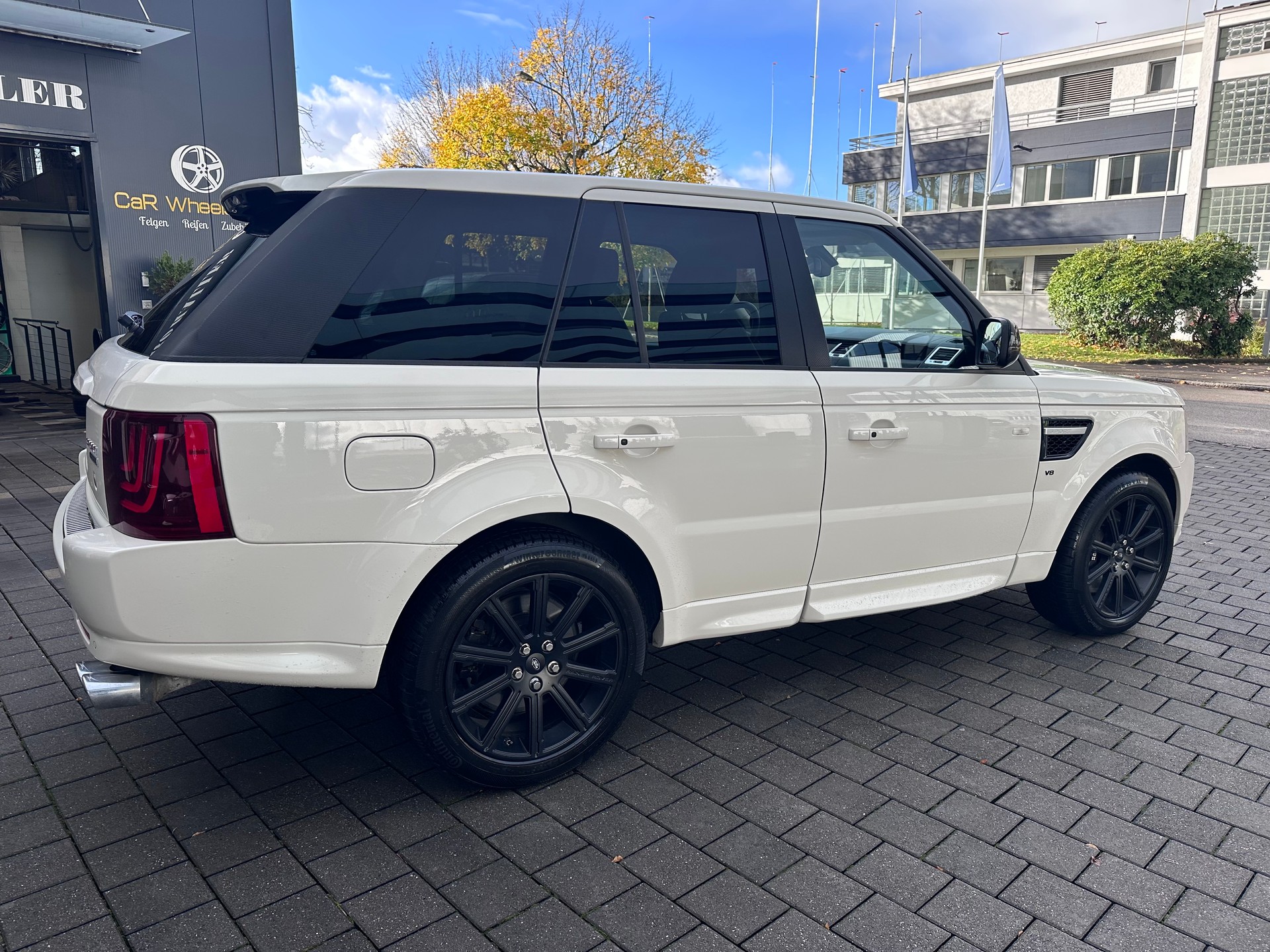 LAND ROVER Range Rover Sport 5.0 V8 SC Automatic-image-7