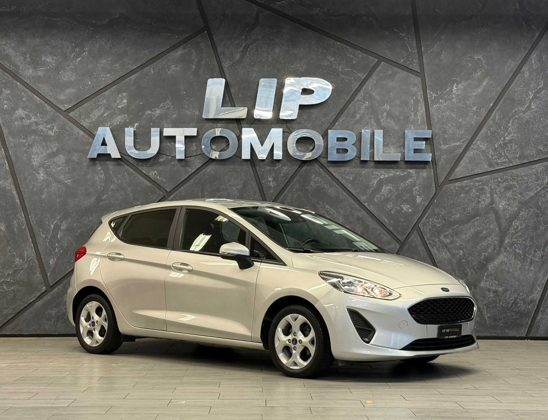 FORD Fiesta 1.0 SCTi Trend Automat-image-2