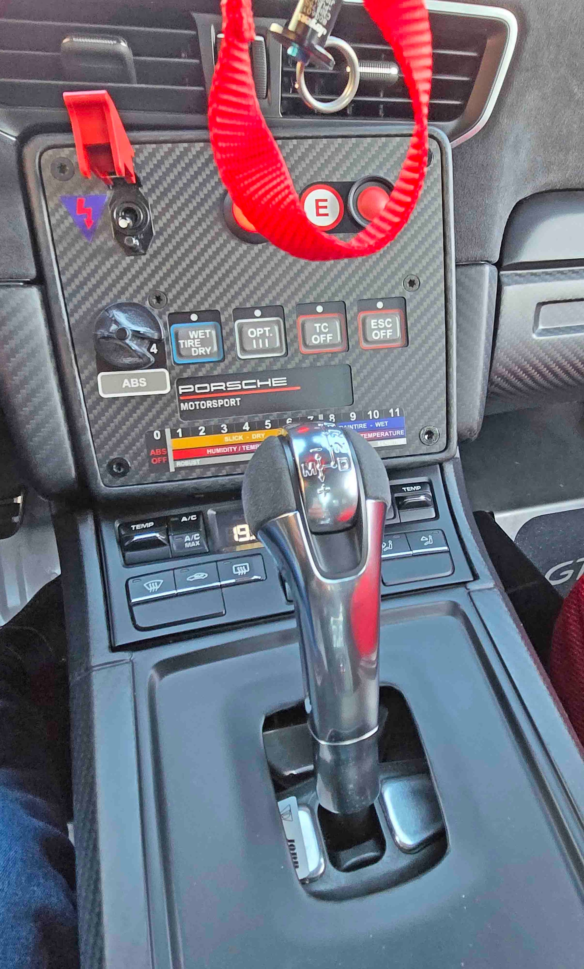 PORSCHE GT2 RS - Clubsport / Nr. 062 / from 200 units-image-7
