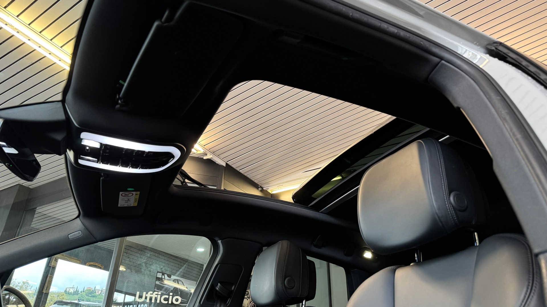 PORSCHE Macan S PDK-image-15
