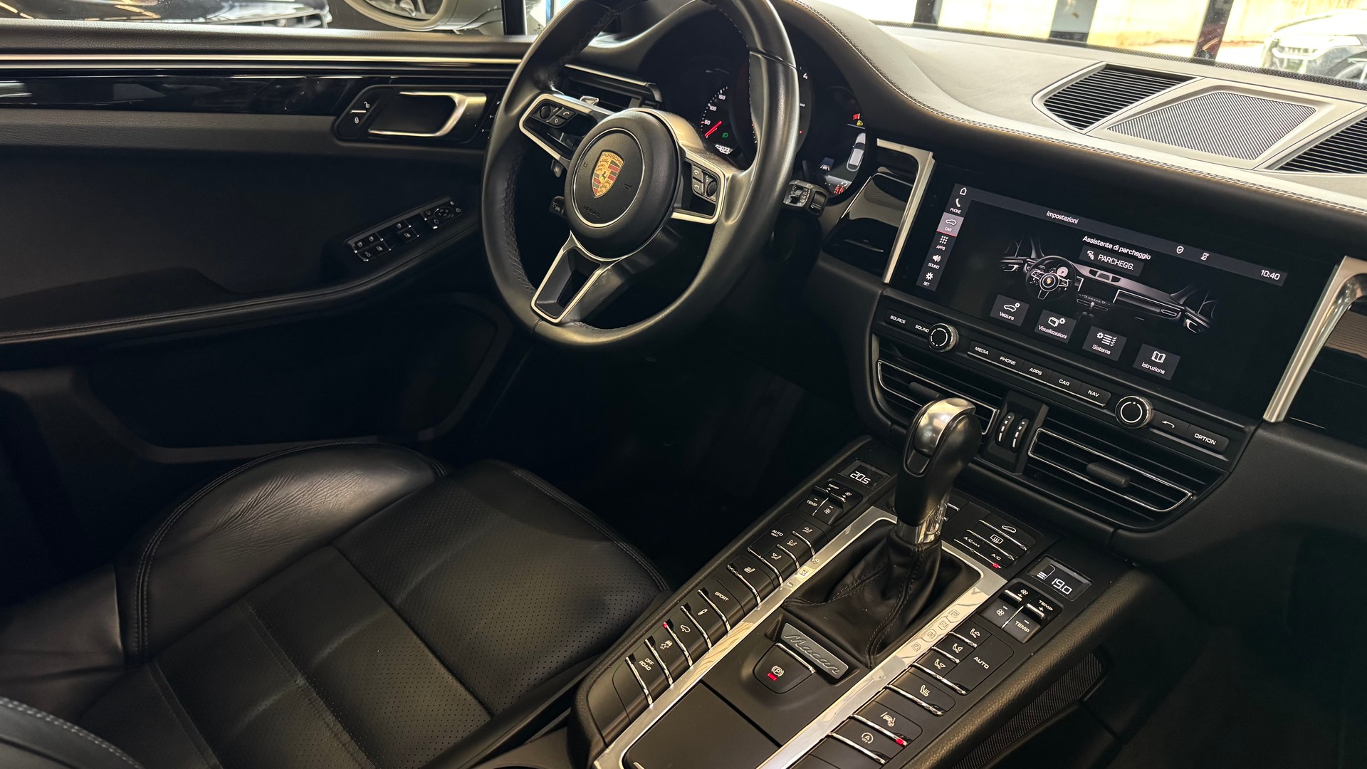 PORSCHE Macan S PDK-image-14