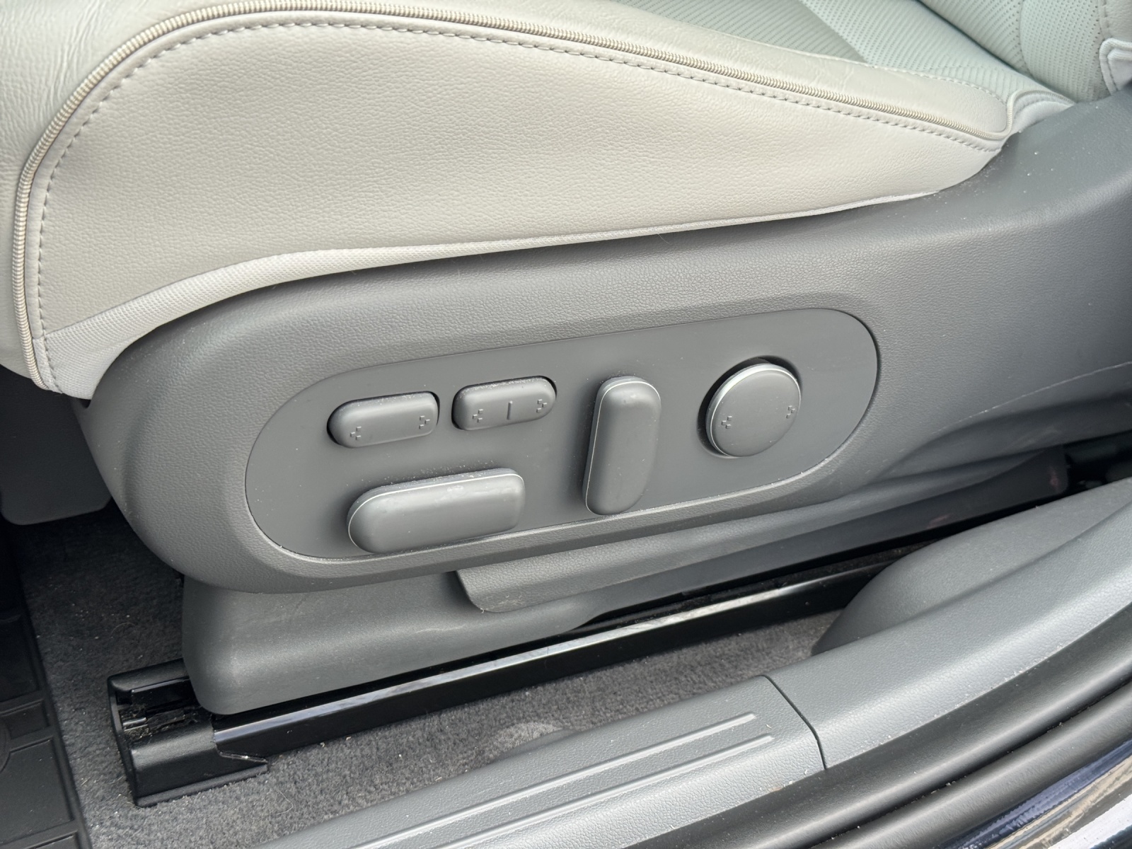 HYUNDAI Ioniq 5 Vertex 4WD-image-5