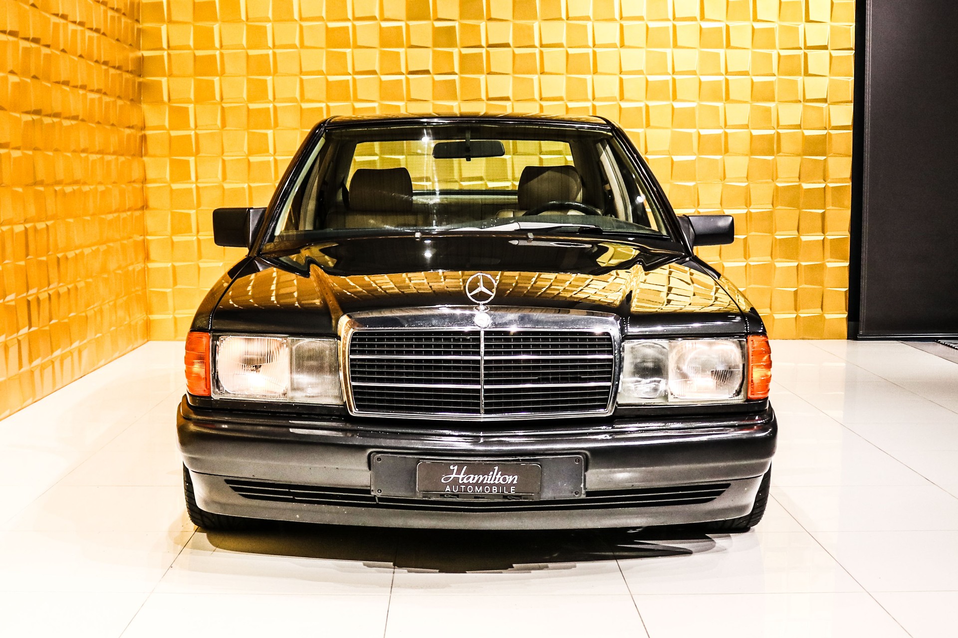 MERCEDES-BENZ 190 E 2.6-image-2