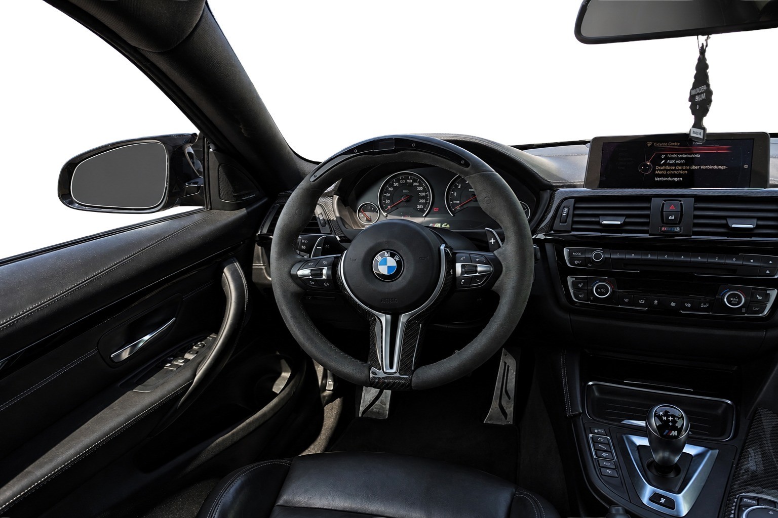 BMW M4 Coupé DKG Akrapovic-image-9