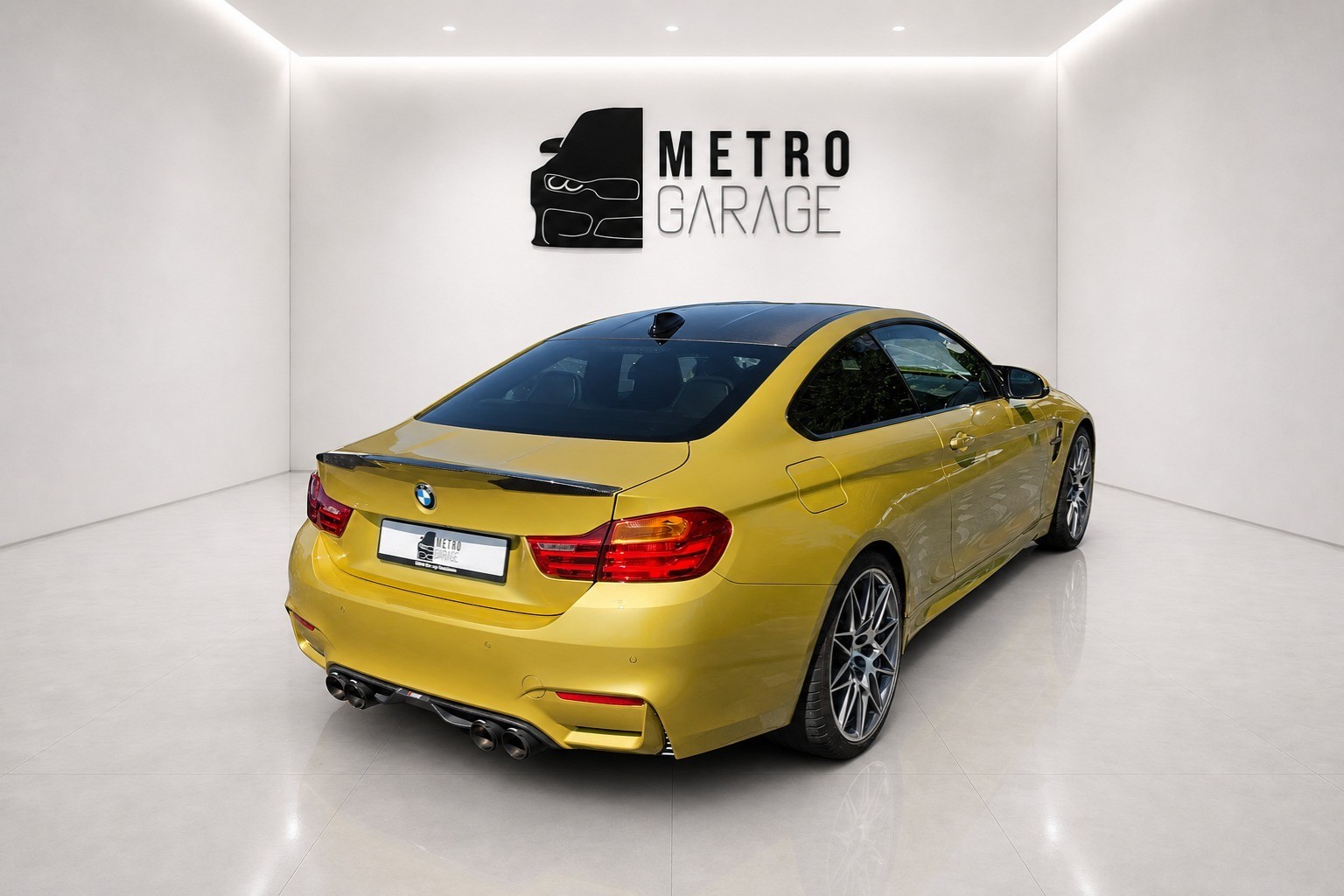 BMW M4 Coupé DKG Akrapovic-image-4