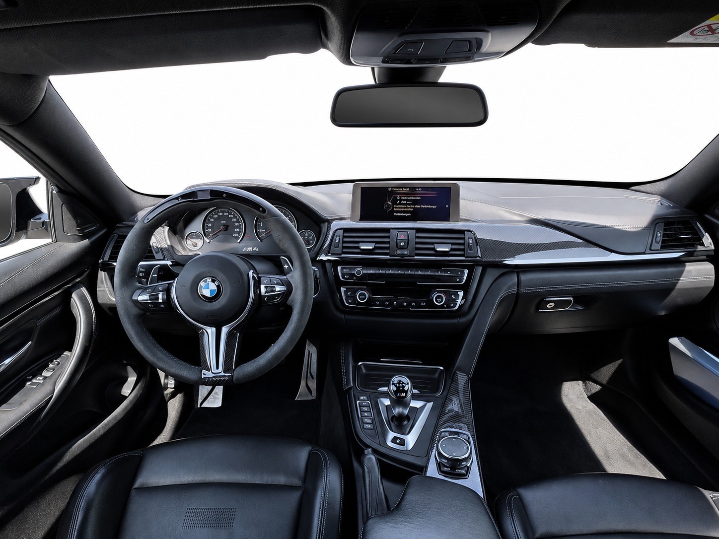 BMW M4 Coupé DKG Akrapovic-image-8
