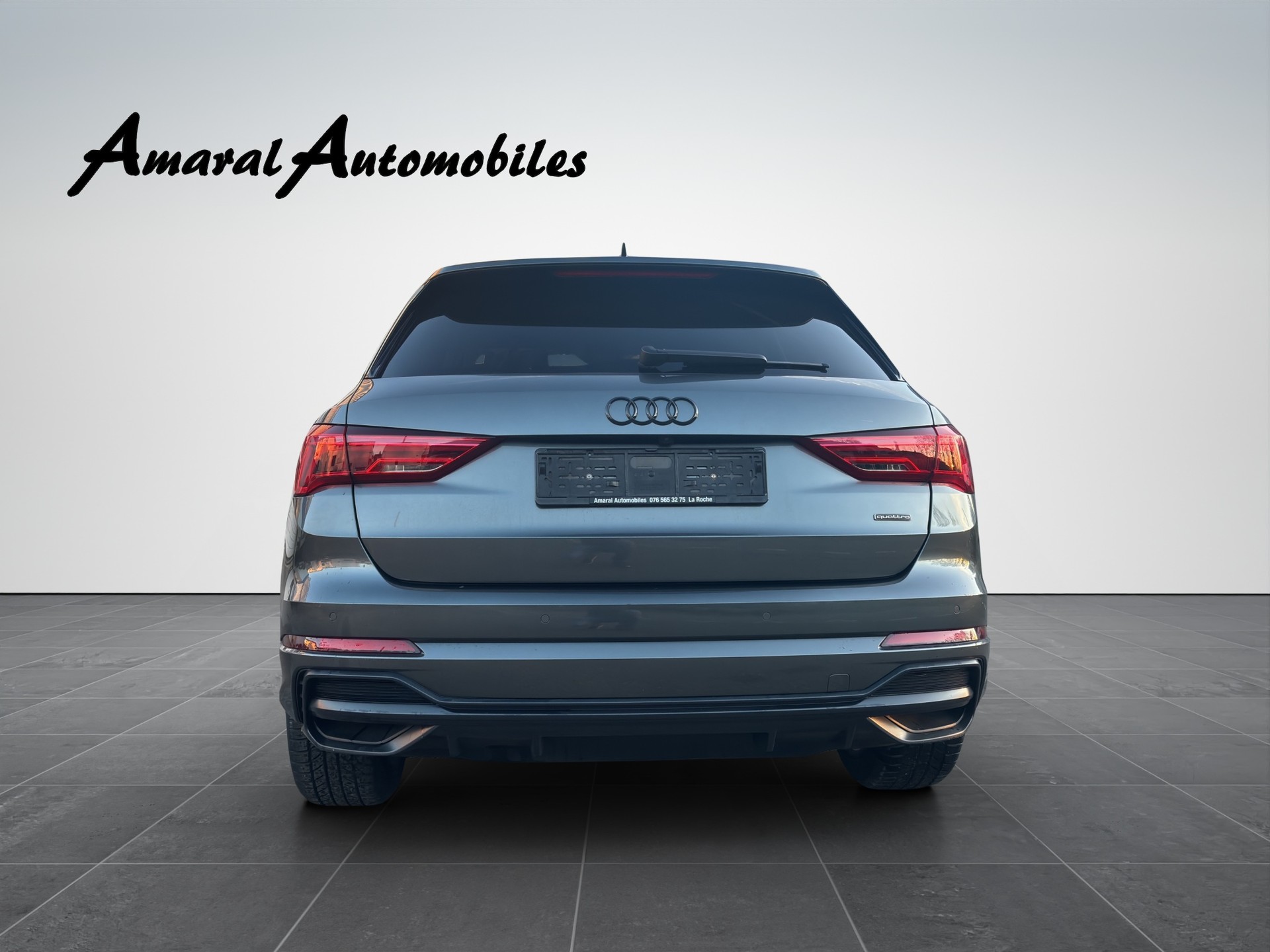 AUDI Q3 35 TDI S line quattro S-tronic-image-4