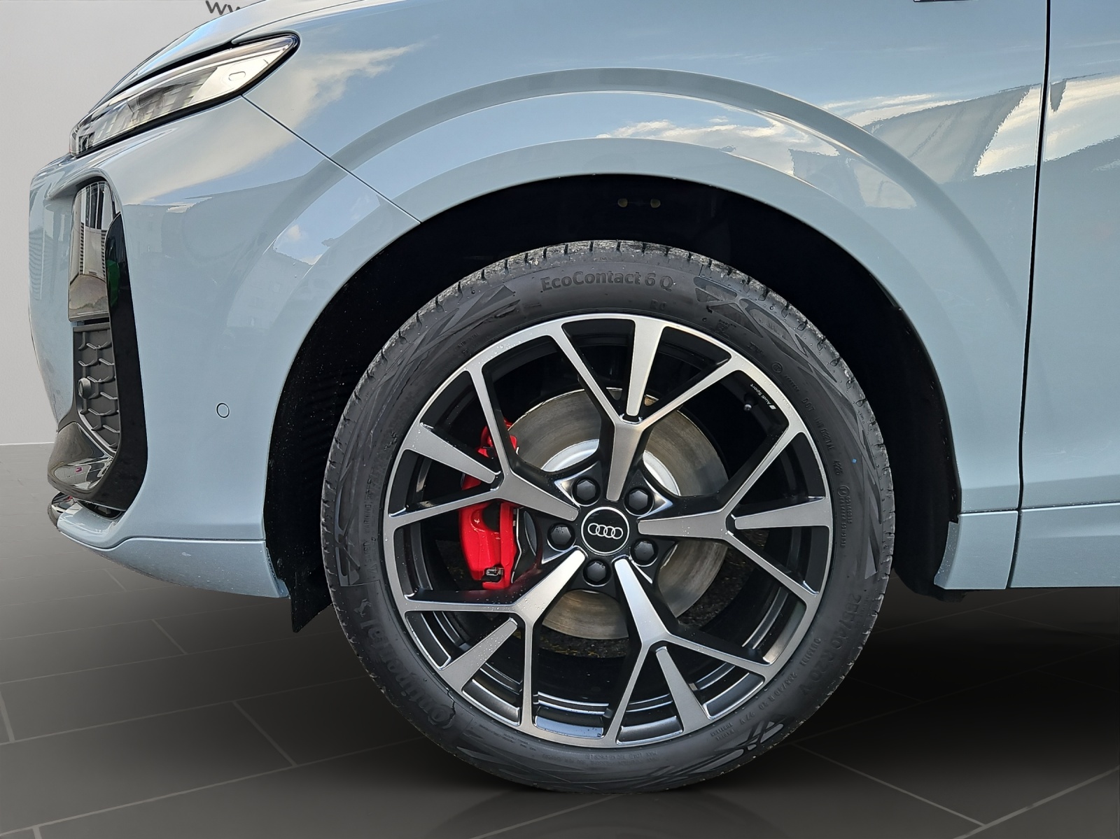 AUDI Q3 Sportback TFSI quattro 195 kW S tronic-image-6