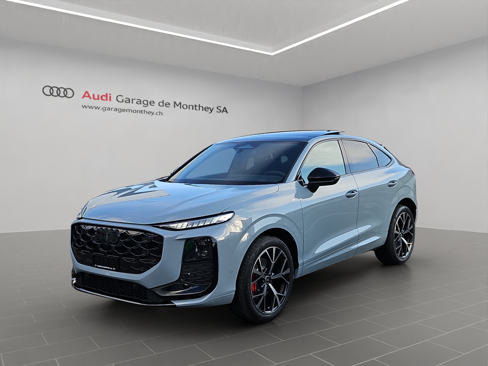 AUDI Q3 Sportback TFSI quattro 195 kW S tronic-image-0